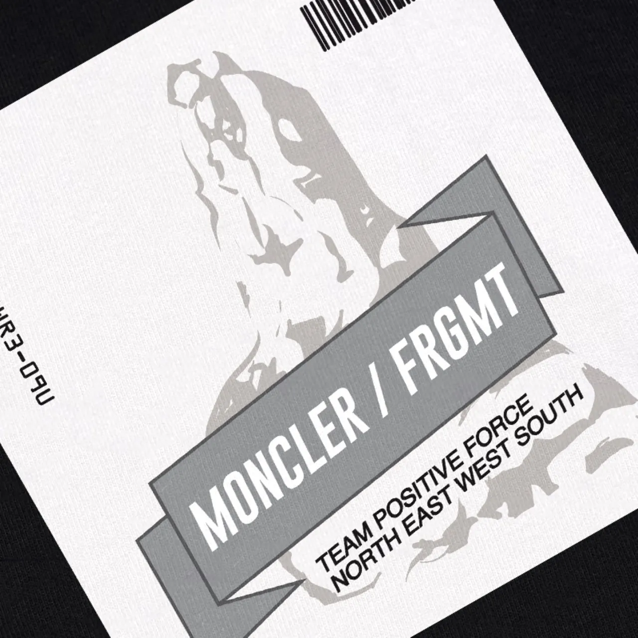 P270 Recommended with confidence, Moncler Mouth Mouth 480g Velvet Printed Hooded Sweatshirt Australian velvet fabric is soft and comfortable, does not shrink, deform, and does not pill) Original customized accessories Collar label Wash mark Hang tag Packaging (perfect details) Color White Black Size XS-L - Copy (16)