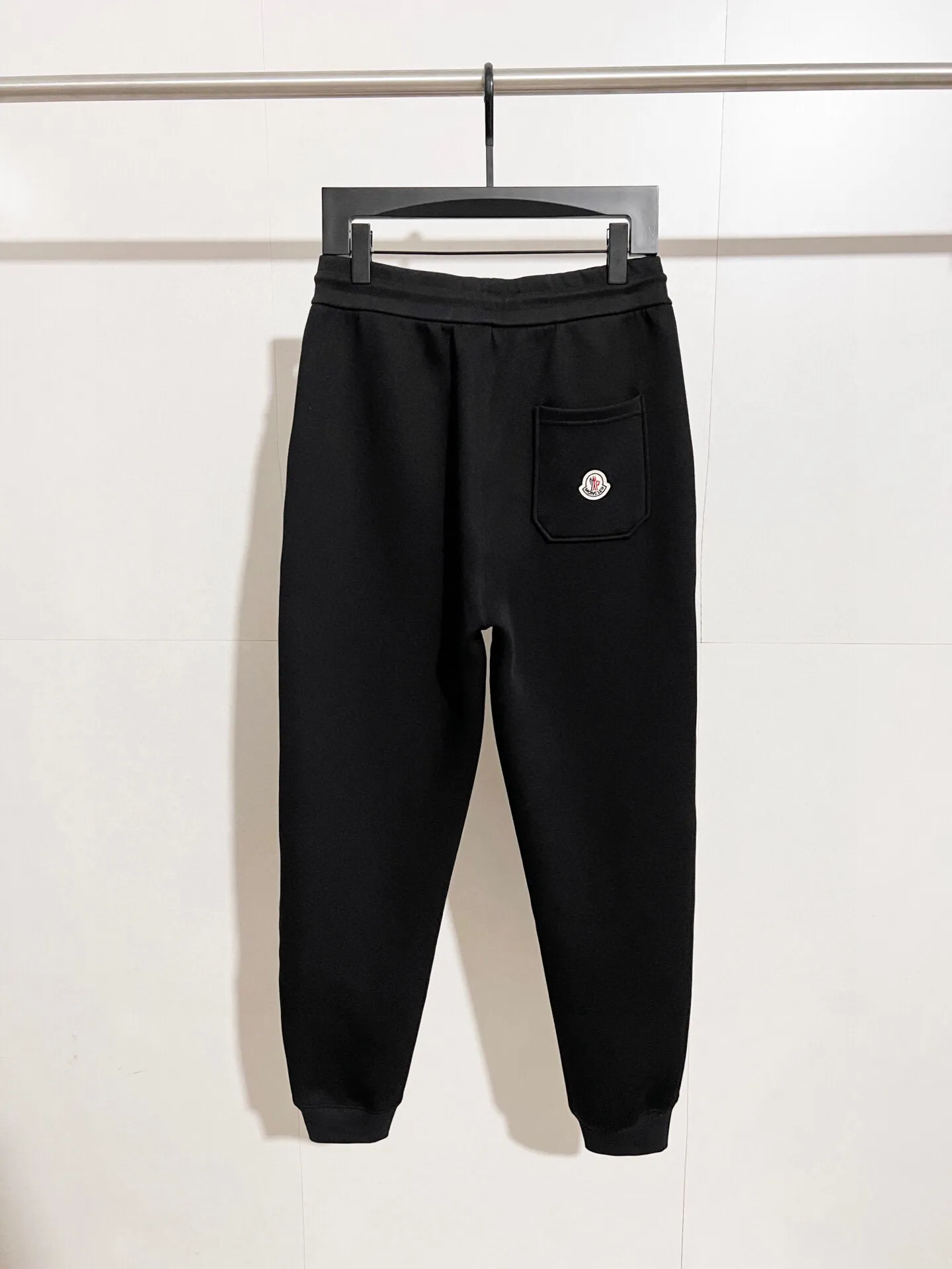 💰Coat 225, trousers 170, thickened air cotton🔥 Recommended hot items for foreign trade orders - Moncler's official website is synchronized with the new thickened air cotton casual jacket - using exclusively customized imported 480g air layer fabric, extremely comfortable upper body, complete custom accessories, exclusive quality differentiated currency, welcome to compare -Color: black sapphire blue -Size: M L XL XXL
