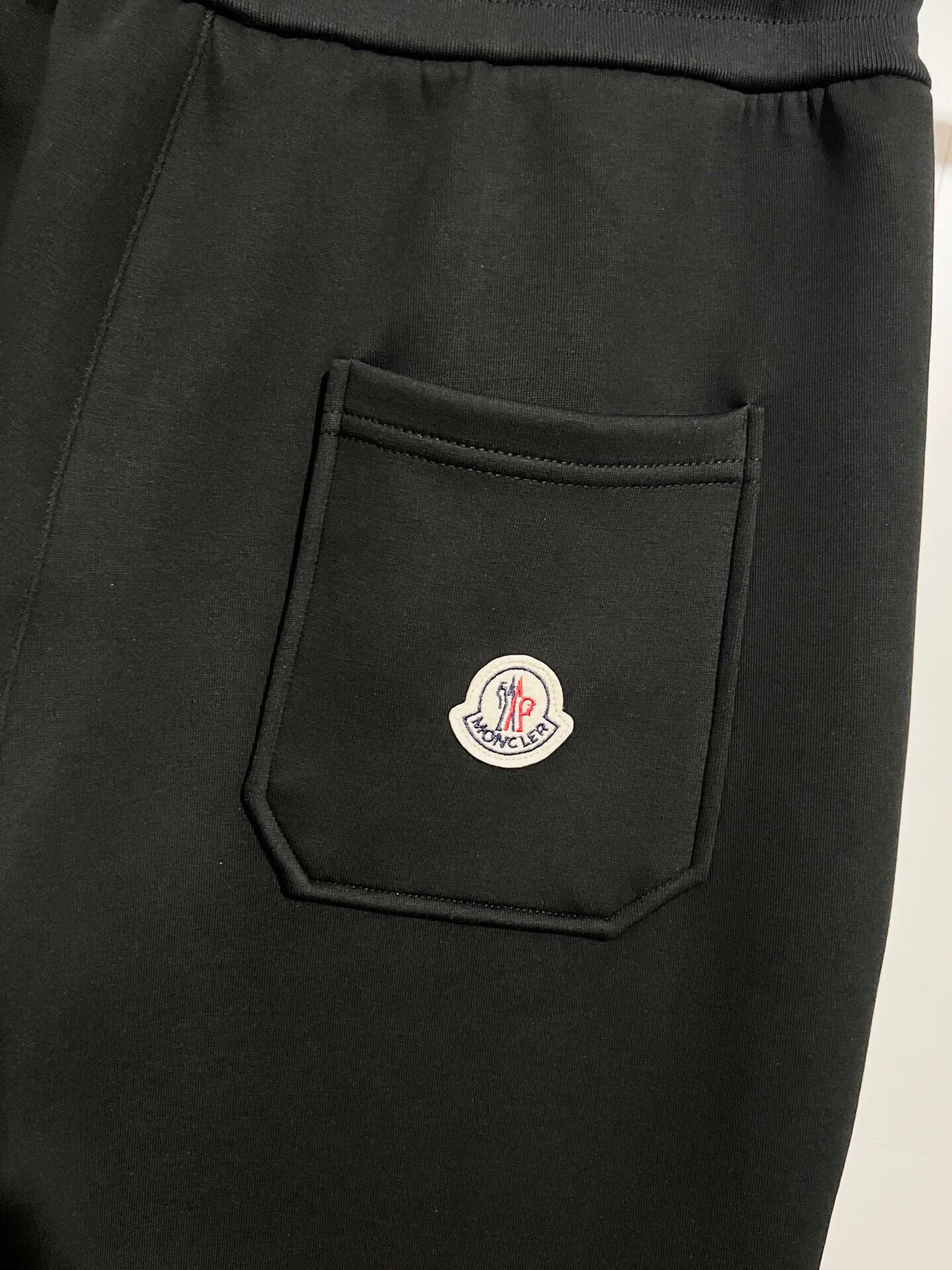 💰Coat 225, trousers 170, thickened air cotton🔥 Recommended hot items for foreign trade orders - Moncler's official website is synchronized with the new thickened air cotton casual jacket - using exclusively customized imported 480g air layer fabric, extremely comfortable upper body, complete custom accessories, exclusive quality differentiated currency, welcome to compare -Color: black sapphire blue -Size: M L XL XXL