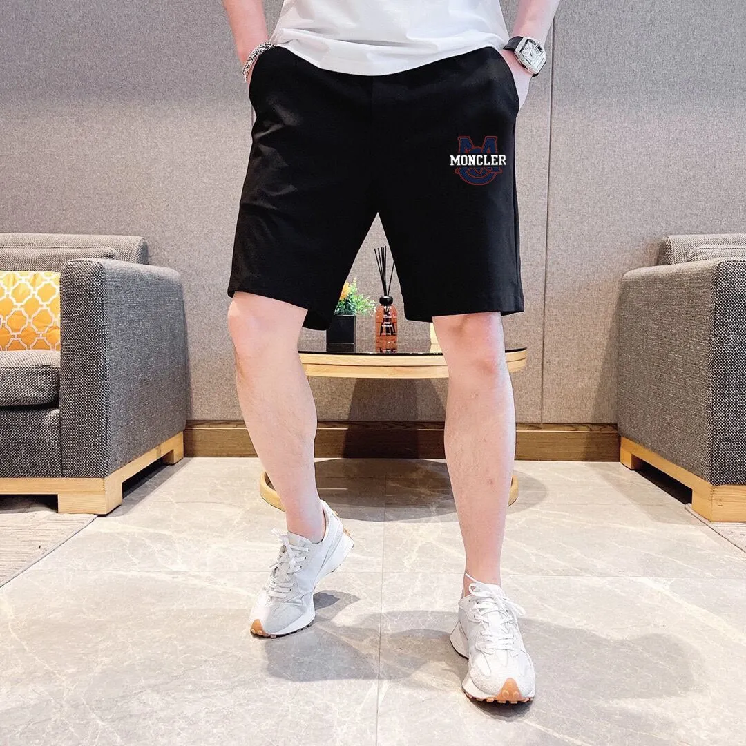 P280 Brand [MONCLER] 2025 new men’s short-sleeved shorts suit! Synchronous sales on the official website! High-end version on the market! It feels delicate and soft! Make you more comfortable to wear! The draped silhouette is awesome! Size: M-5XL (please state your height and weight when placing an order)