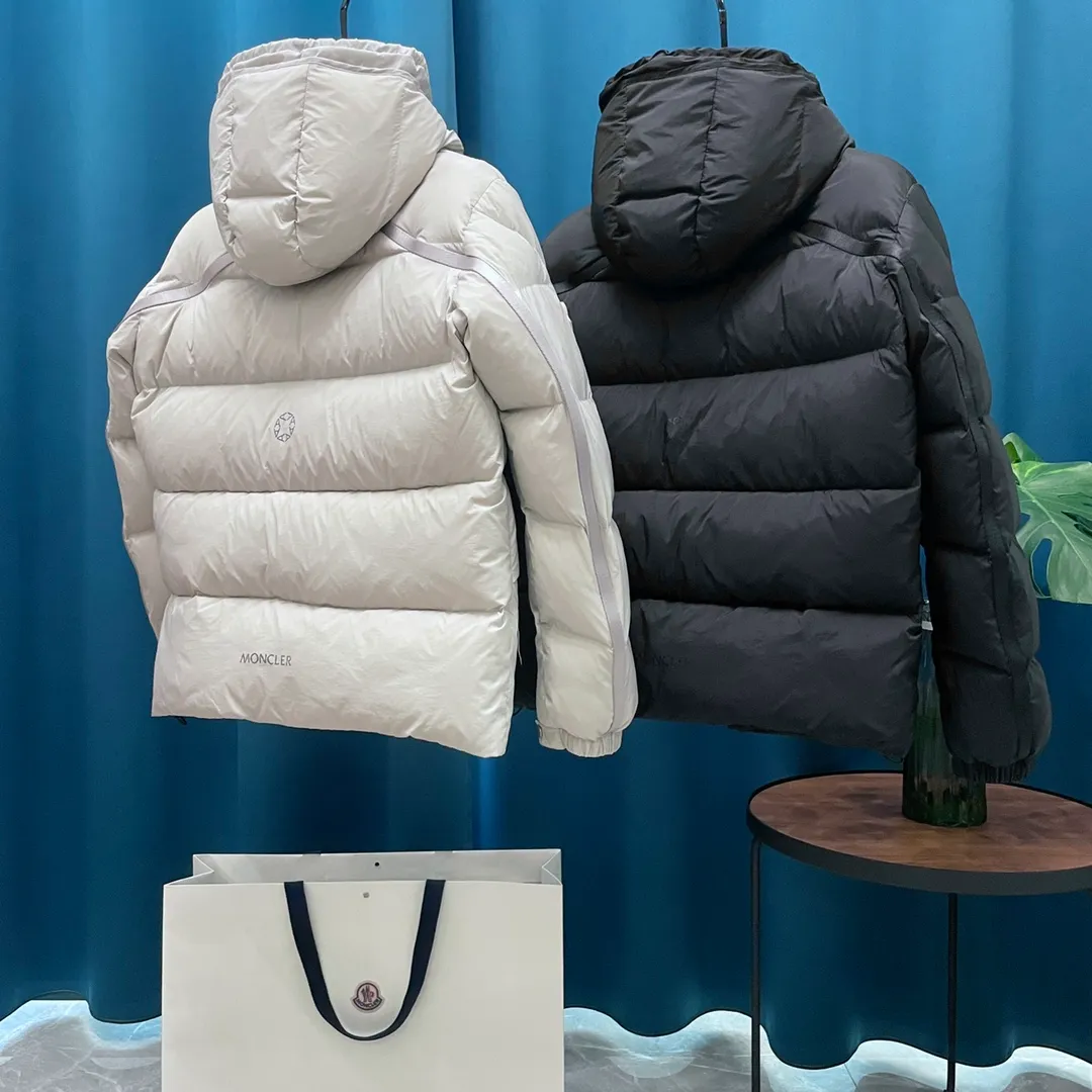 P900 Moncler Meng Mouth Genius Designer Series, 𝐌𝐨𝐧𝐜𝐥 𝐗 𝟏𝟎𝟏𝟕 𝐀𝐋𝐘𝐗 𝟗𝐒𝐌 co-branded down; all celebrities have the same style. A favorite among amateurs, a dark horse among down.