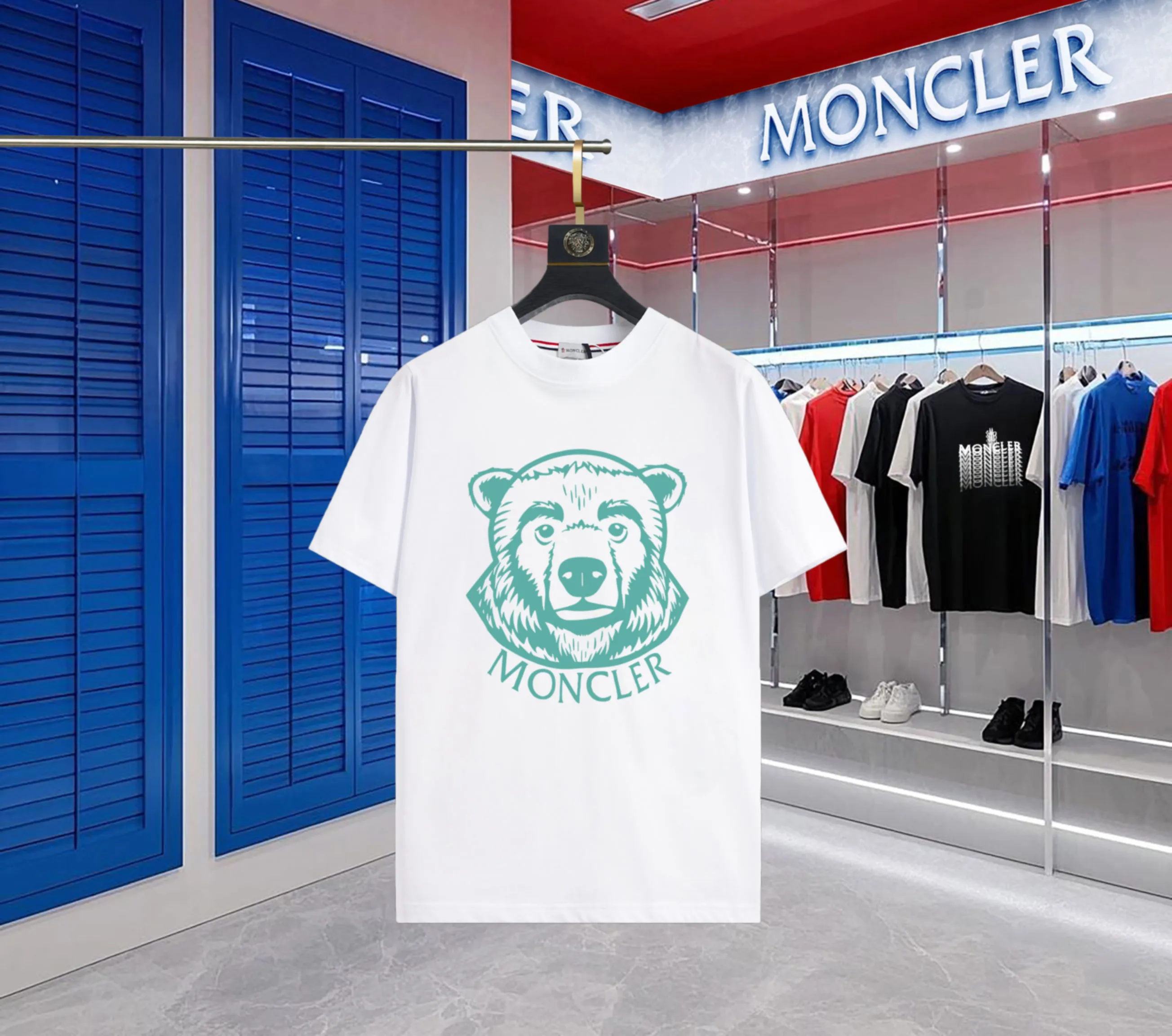 P140 💰Upgraded version "Mobile phone smart sensor ~ NFC chip armband ~ direct access to the official website for anti-counterfeiting" "Moncler ~ Mouth Mouth" 2025 new high-quality round neck short-sleeved T-shirt. The cuffs have imported embroidered labels. Customized dyeing, very comfortable to touch. Super versatile and good-looking short-sleeved. Complete with three labels. Non-market ordinary version. Feel free to compare. Quality is absolutely guaranteed! ‼ First of all, this original fabric is all custom-woven with 32-count double yarn fabric, 250G, and the weight is the same‼ Fine workmanship, double waistcoat method, double waistcoat method, double waistcoat method makes the whole dress more three-dimensional, which is not a craft that ordinary T-shirts can achieve🤪 Size: S-M-L-XL-2XL Color: black, white, apricot, same style for men and women