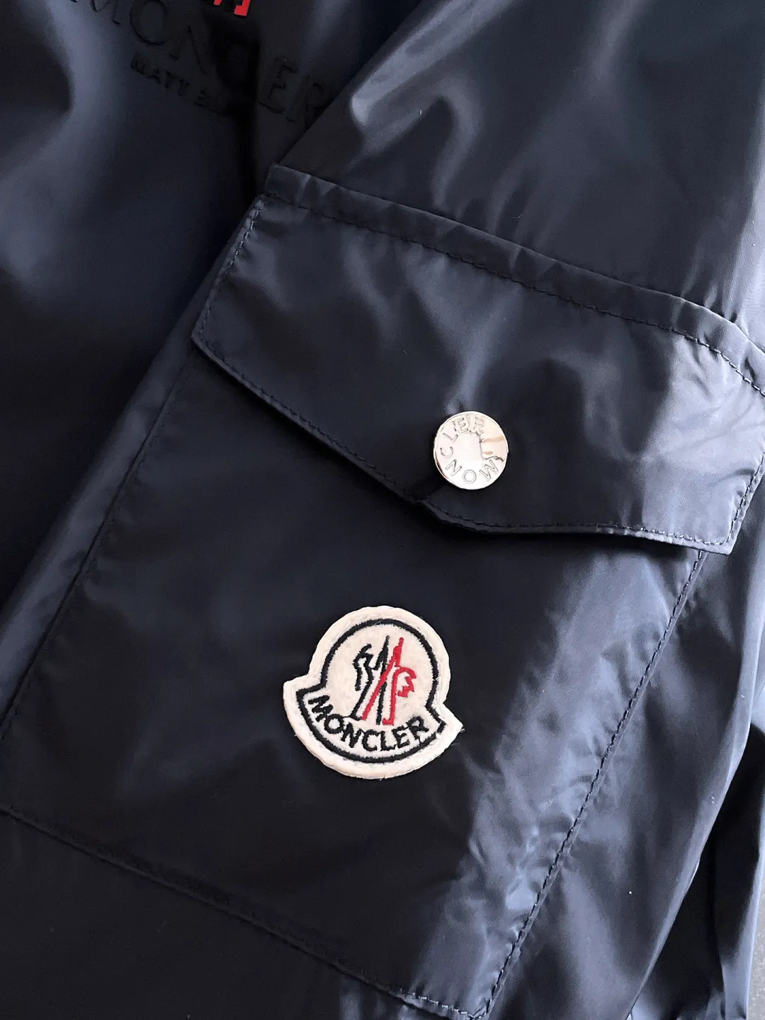P540 🌸🌸🌸🌸Moncler top original order ❗High-end fabric feels soft and comfortable, and the color is high-end (different from the hard feel in the market) ❗ The new autumn and winter men's casual jackets ❗ have a unique and innovative interpretation of the classic logo, which is in line with the latest design concepts of the season. It is highly recognizable, with a simple khaki design, youthful and energetic, and the style and color matching can be freely worn according to the actual scene. It meets the conventional and orthodox dressing needs that are inclusive of all occasions. The outstanding printed surface is more suitable for street styling. It is highly recognizable, showing the vibrant colors of the city, and is highly moldable and practical!  This model is dominated by fabrics and craftsmanship. The company's customized fabrics are windproof, comfortable and breathable. The upper body is light and unburdened, and the overall details are of super high quality❗ The details are full of craftsmanship, and the accessories are all custom-made. The electroplated metal zippers and snap buttons are quite outstanding. They are very luxurious and high-end. The workmanship is extremely rigorous and elegant. Color: Picture color Size: M, L, xL, xxL, xxxL