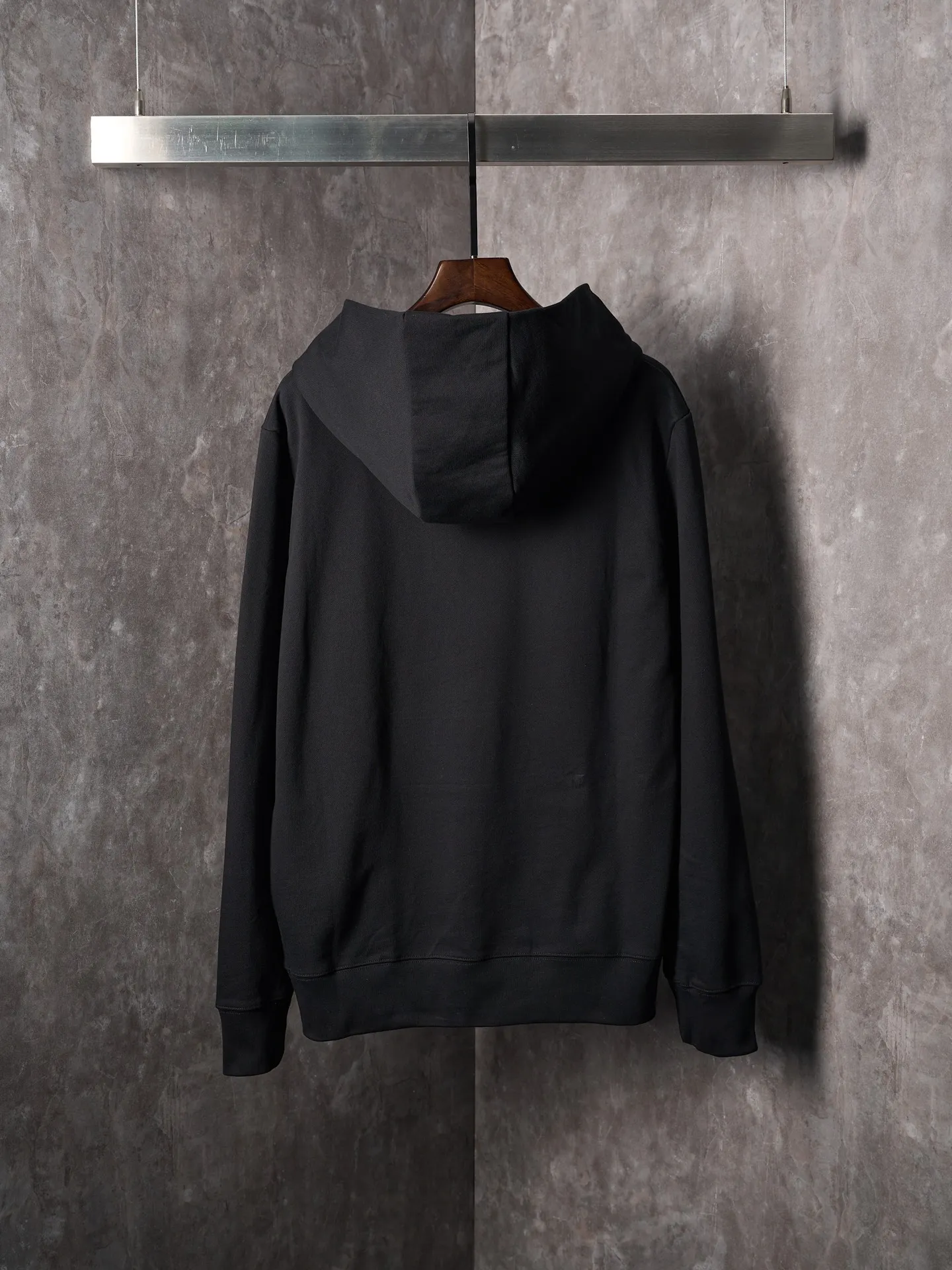 P380 Actual hanging auction] MONCLER/Mask solid color logo patch hooded sweatshirt [Ready stock] S M L