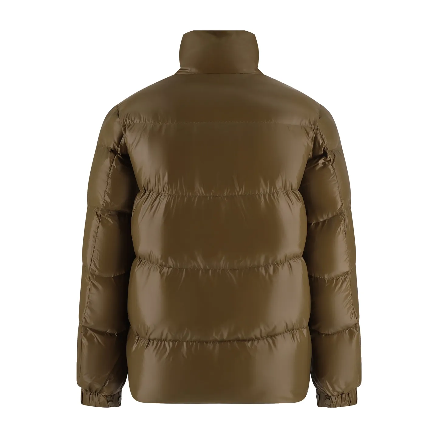 P1110 Moncler 1952 White Fat Down Jacket (Green) Mouth DERVOX limited color matching 1952 joint model men's goose down stand-up collar thickened bread can be made as a couple version. 95% European standard gooseneck down filling. The filling is extremely full. 700+ fill power. The tag barcode model number corresponds to the official website. The tag has built-in NFC electronic sensor for anti-counterfeiting) Dervox down is made of lightweight nylon laqué fabric, which is comfortable and warm without being heavy. This short style features an internal shoulder strap that can be carried as a carry when the weather heats up, making it ideal for urban or alpine wear. Made in pop tones, it's finished with a bold logo patch. Details Made of lightweight nvlon laqué fabric. Size:1-2-3-4-5
