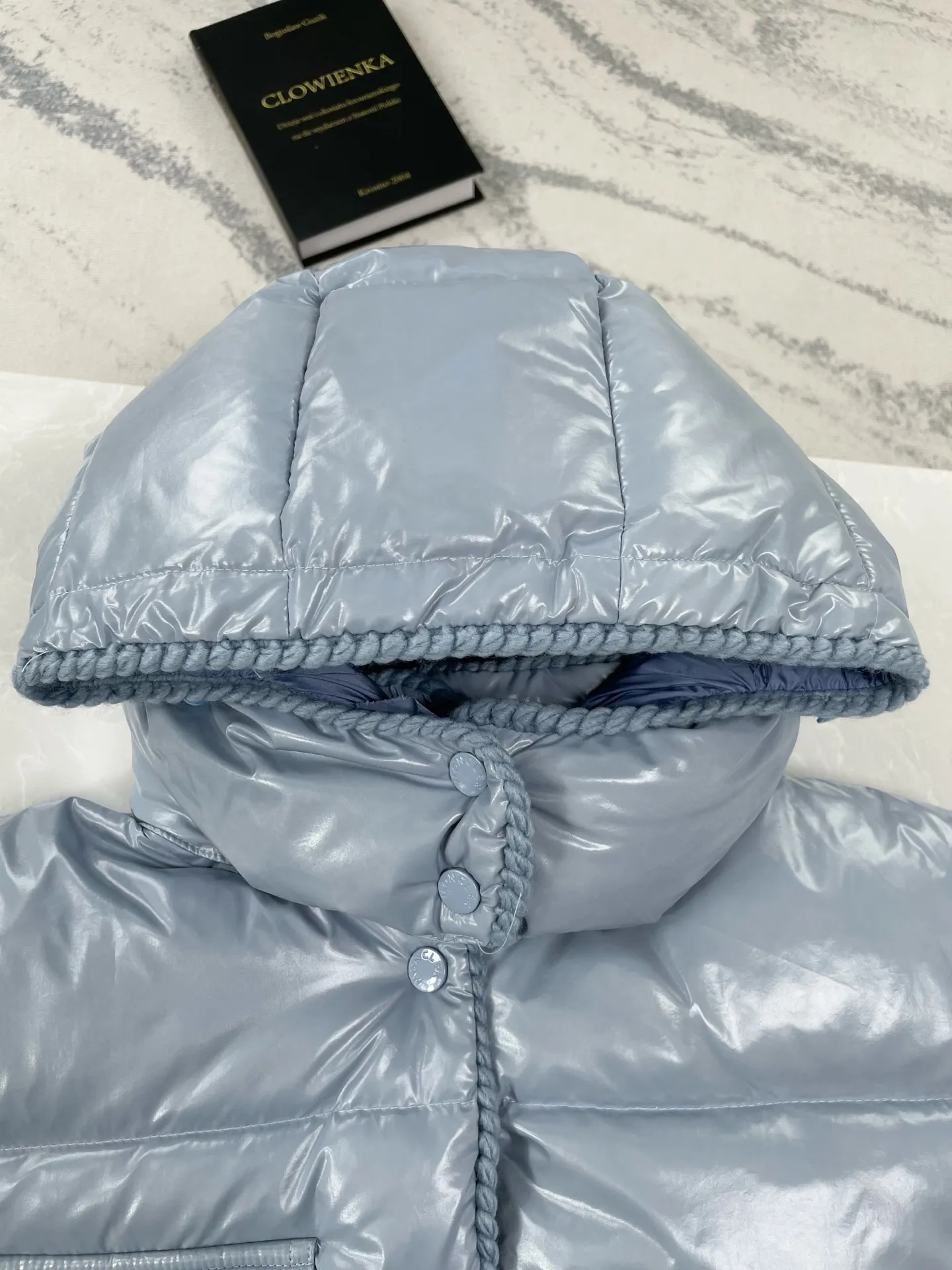 P930 (high version) Moncler-Mask-25ss woven trim hooded women's slimming waist down jacket Size:0 1 2 3