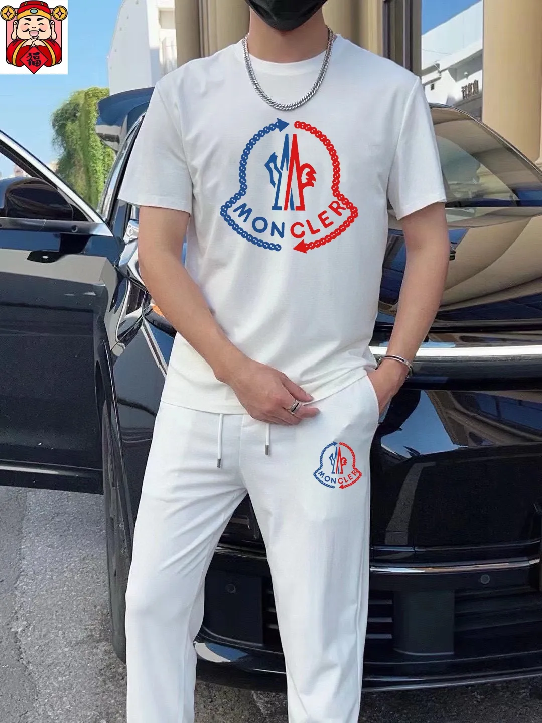 P320 [MONCLER] (Fat Man's Gospel) The same style as the 2025 official website. World-renowned luxury brand. Summer men's (double mercerized) high-quality 🐂 suit. It is made of imported original fabrics. It is a trendy style of the season and a versatile hit. Simple and elegant, precise workmanship allows you to be at the top of fashion. Size: M-5XL (can be worn up to 220 pounds)