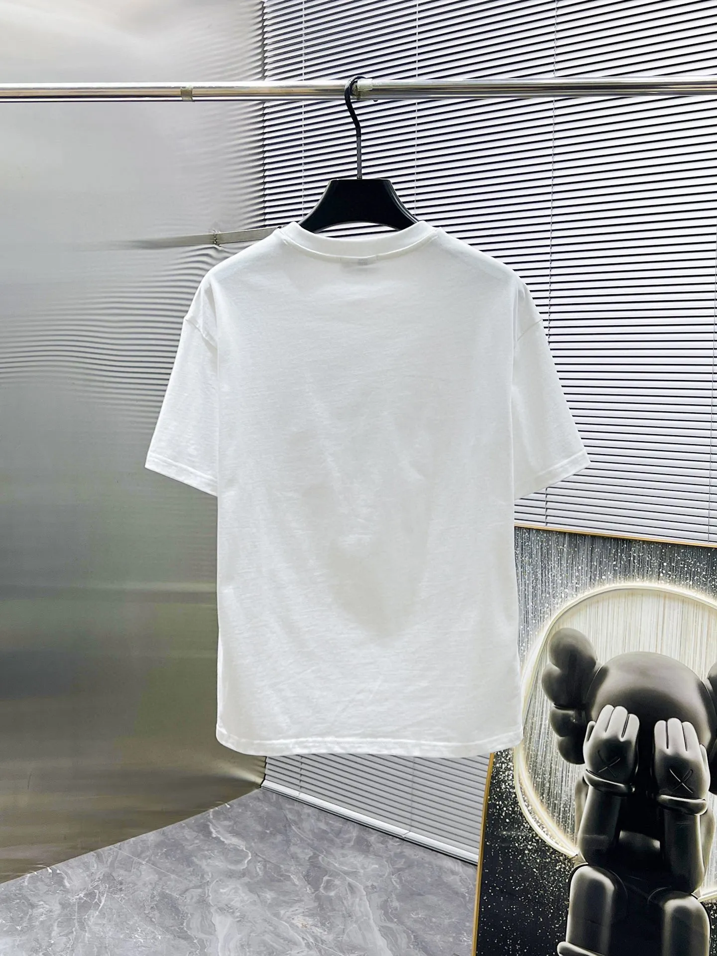 P570 Brand [MONCLER Mouth Covered] 2025 round neck short-sleeved shorts suit. The pure cotton fabric upper body will not be stuffy, the smooth and comfortable skin-friendly effect is more breathable, the fabric has its own texture, classic logo technology, a new interpretation from a unique angle, fashionable and versatile choice! Size: M-3XL (maximum wear: 190 pounds)