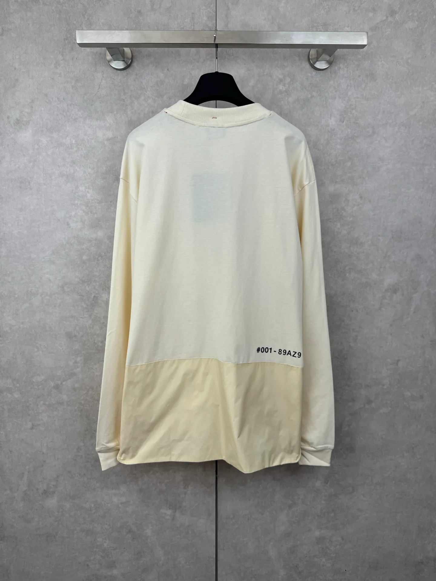 P370 MONCLER Covered round neck logo long-sleeved cotton T-shirt SIZE S/M/L/XL