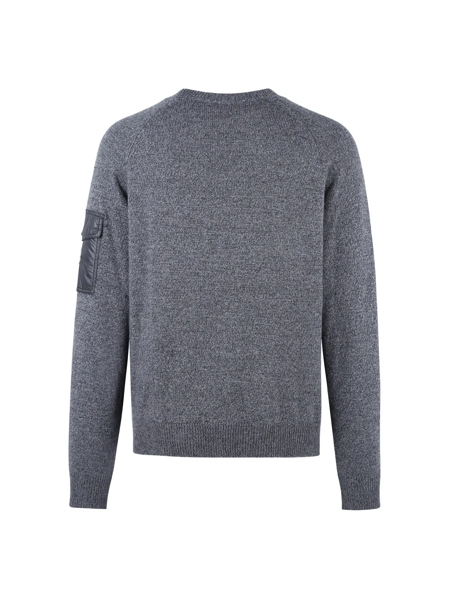 P390 MONCLER round neck long-sleeved wool and cashmere sweater ●Authentic 6950 purchase and development ●30% wool double-ply blended wool ●Custom-dyed nylon windbreaker material ●Using Japanese imported loom (silver flute) seven needles ●Wool enzyme washing ●Template embroidery ●Customized 1:1 chapter ●Customized 1:1 buttons ●Customized 1:1 trademark ●Fit version ●Size: S M L XL ●Style number: 25307 ●Dry cleaning is recommended (this product is made of wool and is not easy to machine wash)