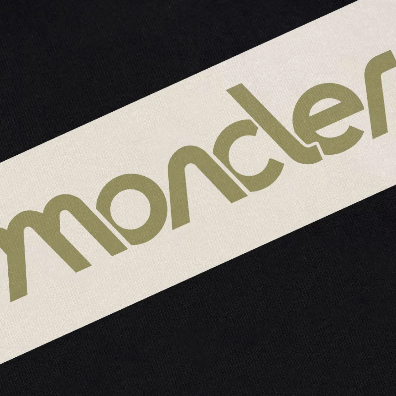 P270 Recommended for sale with confidence Moncler Mouth Mouth 480g Velvet printed hooded sweatshirt Australian velvet fabric is soft and comfortable, does not shrink, does not deform, does not pill) Original customized accessories Collar label Wash mark Hang tag Packaging (perfect details) Color White Black Size XS-L - Copy (51) - Copy