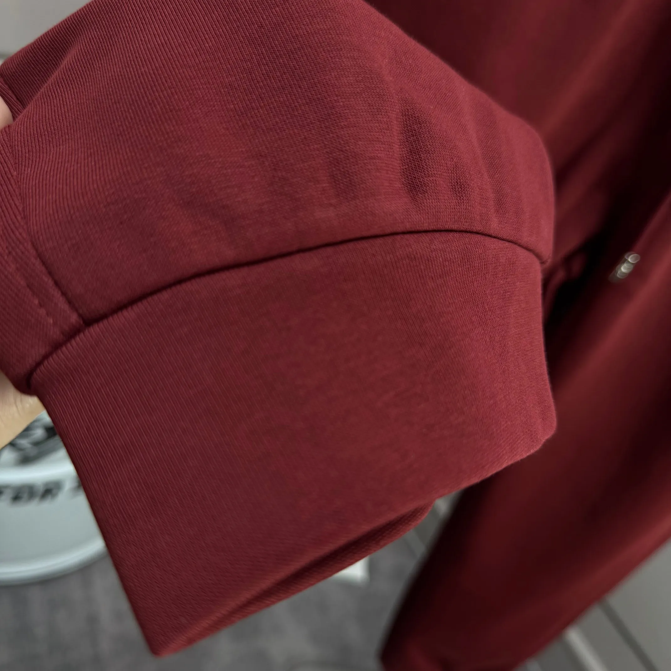 P310 MONCLER* 2025 Autumn new embroidered classic woolen leggings casual sweatpants, same style for men and women. The fabric is made of 380g high-density double-sided Chinese custom fabric. It does not deform or shrink. The three-dimensional drape is amazing. Color: Black Anchor Red Size: M-XXXL