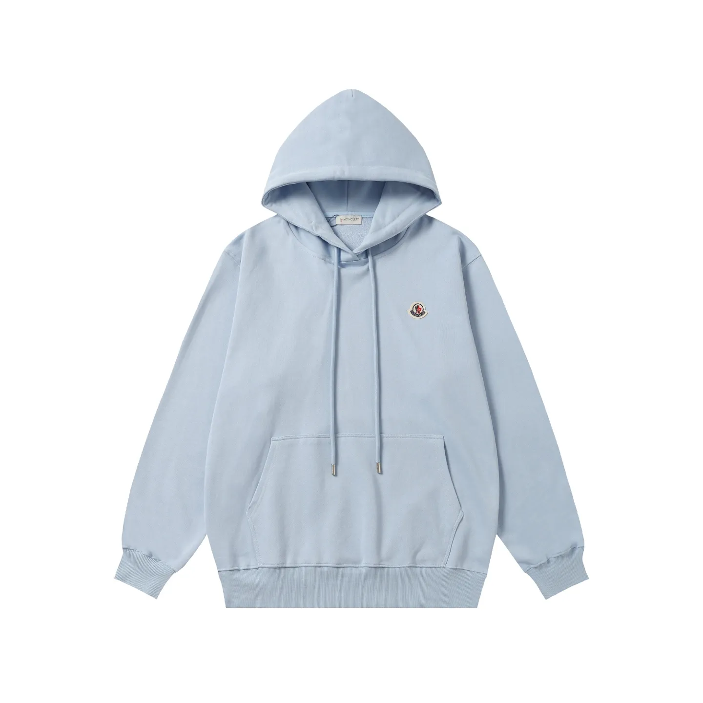 P228 Style number: 851 〈MONCLER〉Basic hooded sweatshirt for Mongolian mouth. The price of Mongolian sweatshirt is actually quite advantageous. Those who have been to the counters should know that the price of Mongolian hooded sweatshirt is not much cheaper than that of Gucci Burberry. It is just relatively low-key and unwilling to hype. It is a picture that you want to buy or not. The aloof existence... ✅Original custom-made with logo eyelets and hood ✅460g 100% cotton wool-eating fabric OS version is too big ✅Matched with the original high-weight double yarn thread ✅Correct three-needle and five-thread craftsmanship Chain edge Color: Black White Royal Blue Sky Blue Size S M L