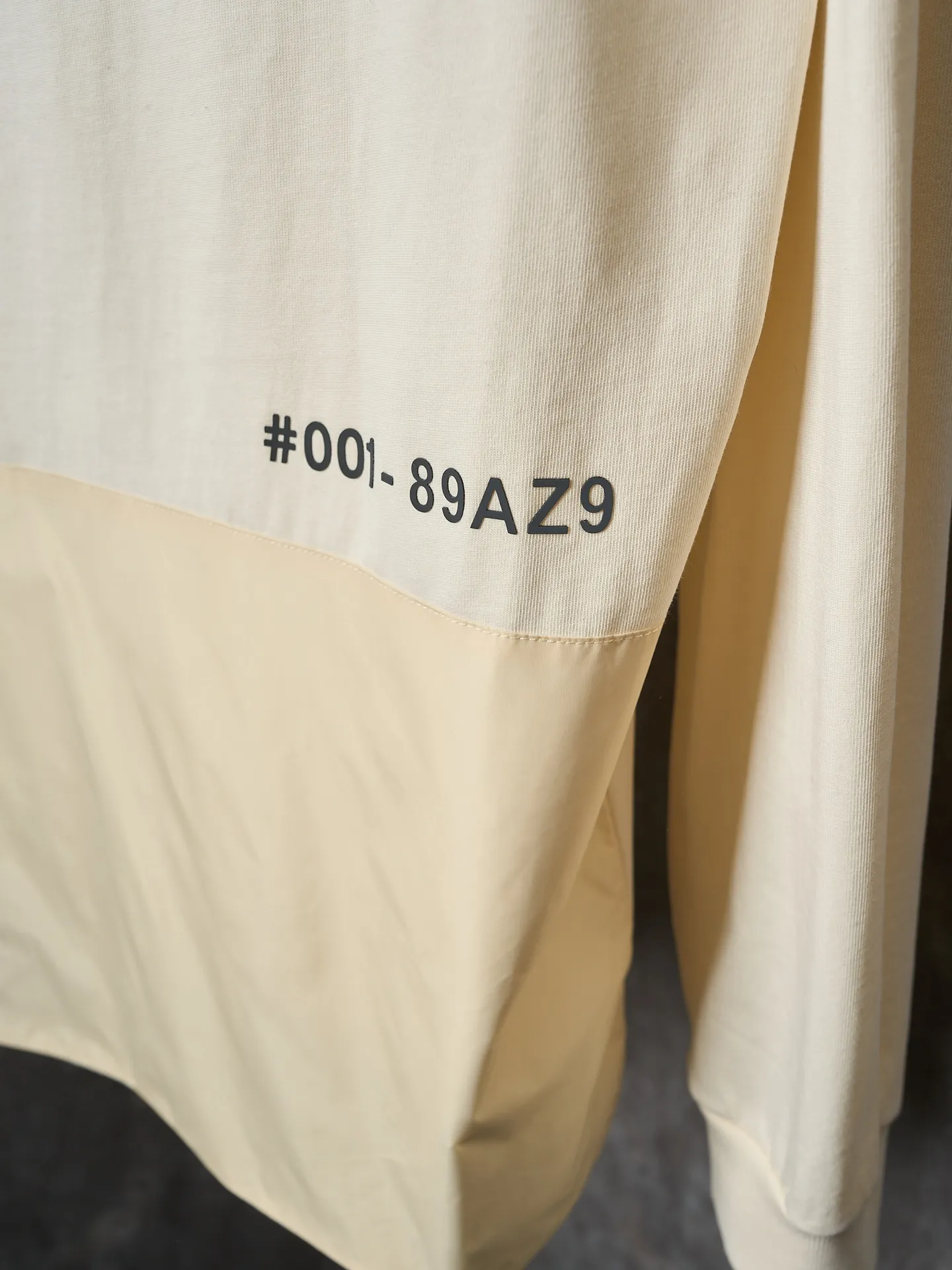 P350 Actual hanging auction] MONCLER/muzzled cotton round neck logo spliced ​​long-sleeved T-shirt [Ready stock] S M L