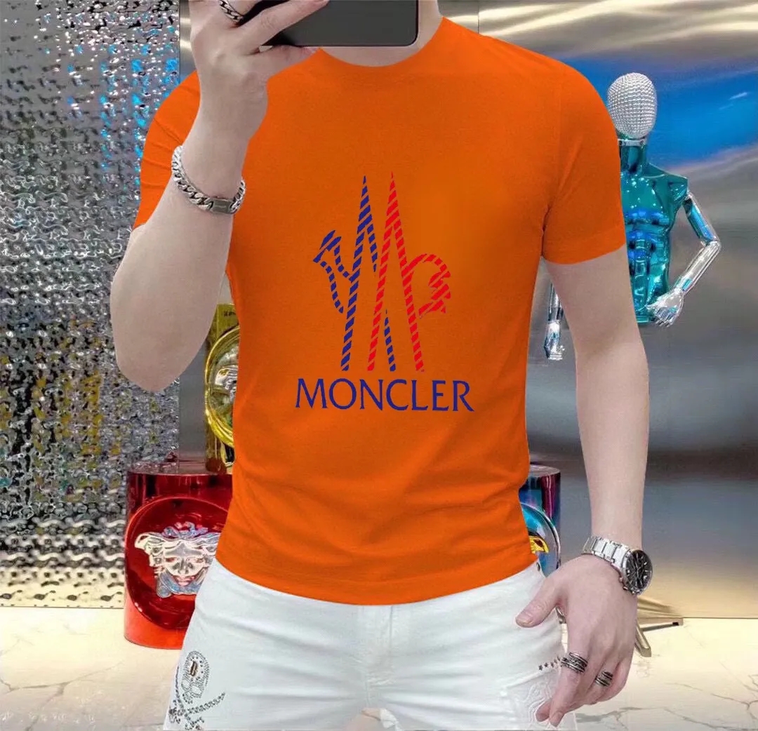 P140 Original men's casual short-sleeved T-shirt from the brand [MONCLER] (Good News for Fat People), new product for the spring and summer of 2025, customized with top-notch logo craftsmanship on the chest, matching details throughout the piece, top-notch quality and tailoring design, customized imported mercerized cotton fabric! Full of style, the color scheme is light and versatile. M-5XL (wear up to 220 pounds)