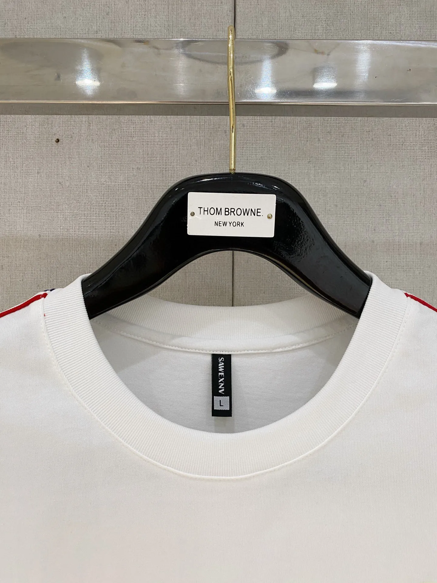 P560 Brand [MONCLER Mouth Covered] 2025 round neck short-sleeved shorts suit. The pure cotton fabric upper body will not be stuffy, the smooth and comfortable skin-friendly effect is more breathable, the fabric has its own texture, classic logo technology, a new interpretation from a unique angle, the first choice for fashion and versatility! Size: M-3XL (maximum wear: 190 pounds)