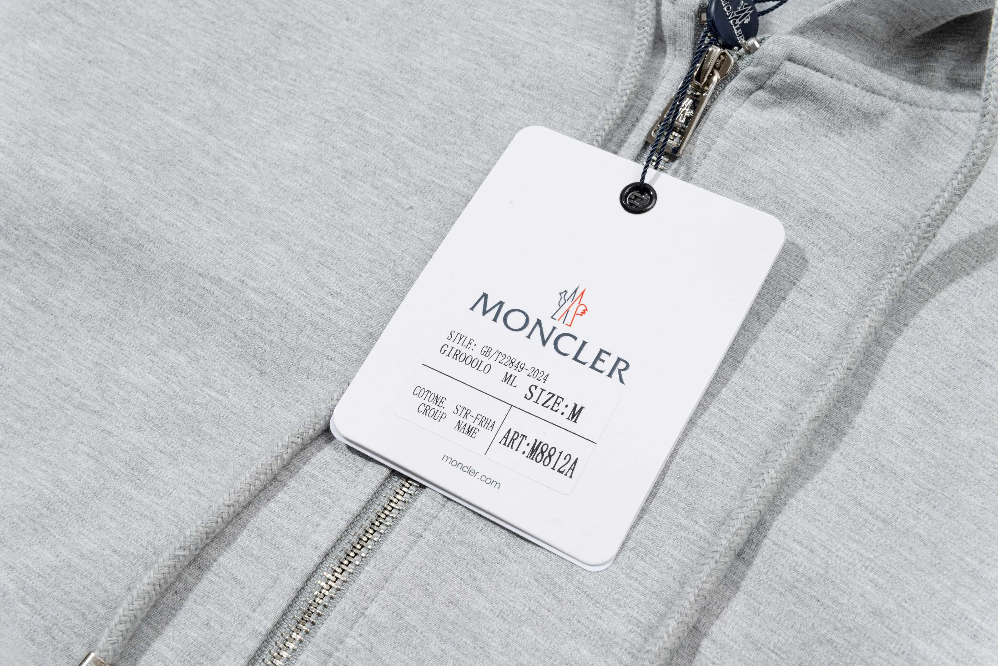 P270 MONCLER/Mask custom fabric suit casual sweatpants, simple arm brand LOGO small badge, threaded trousers technology, official synchronization, high version, high quality, fashionable personality, versatile trend, pure original quality, original fabric, tag, collar label, washed wheat, complete three standards, color: blue, gray. Size: S-2XL
