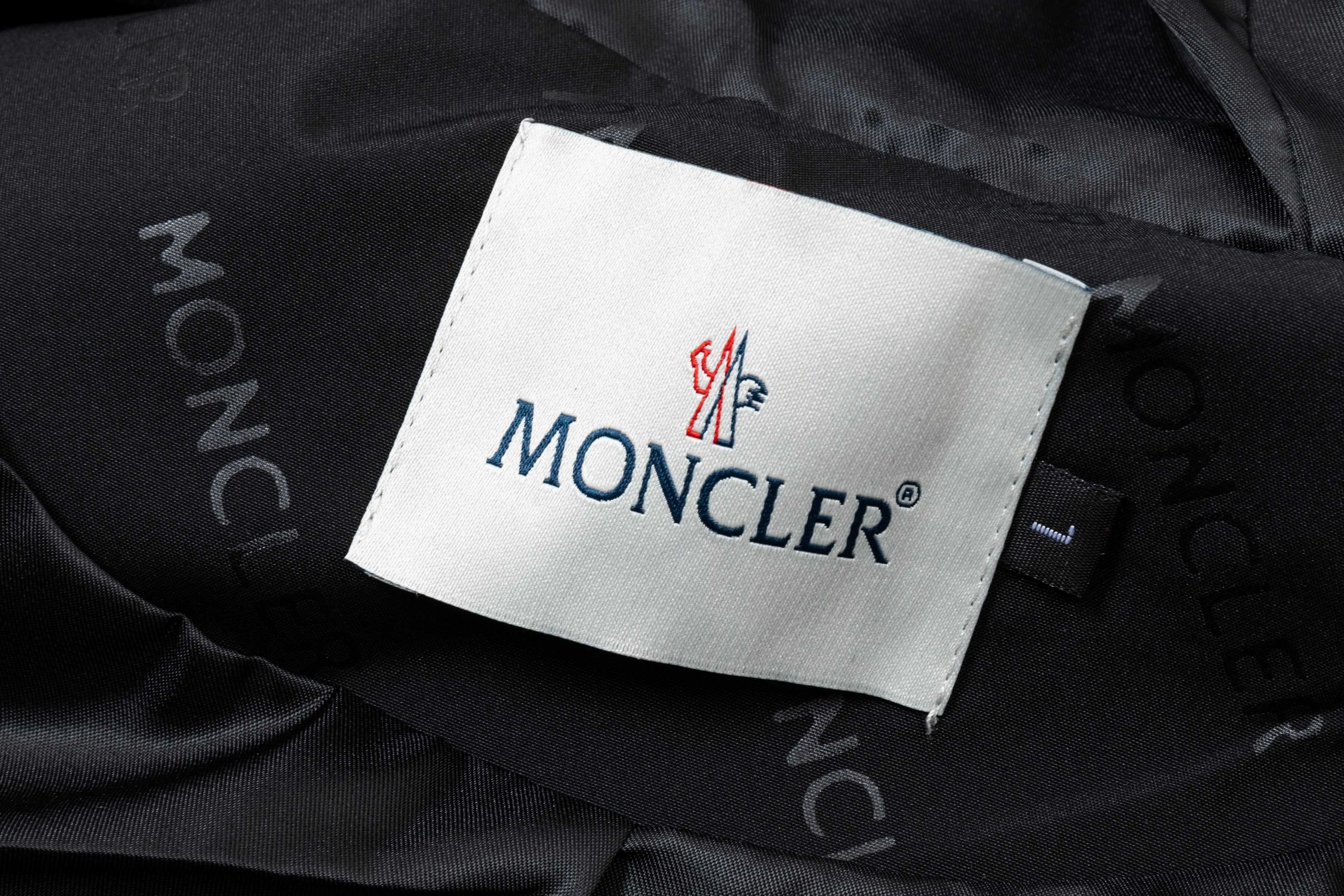 P320 2025 Mouthless MONCLER... New style for autumn and winter Hardware logo. High-quality hooded jacket. Mainly recommended version. Customized fabrics. Higher grade. High-density memory brushed lining. More fashionable and comfortable. High-standard customization. The upper body is very stylish. Classic and versatile. It can be matched with any fashion. The version is super good. It is recommended!  Color: royal blue black Size: M-4XL