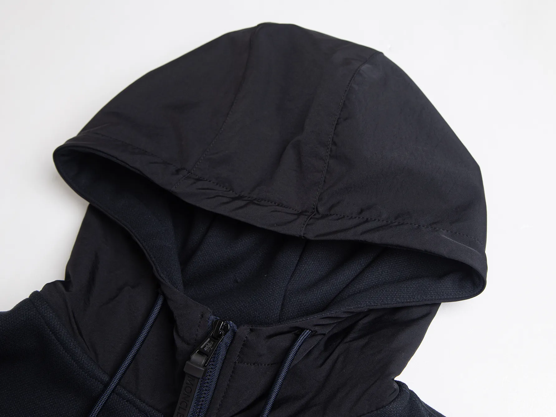 💰Coat 205, trousers 170, velvet style, popular recommendation for foreign trade orders - Moncler official website classic style, logo velvet and thickened casual jacket - Made of exclusive custom-made velvet and thickening, threaded in the same vat, custom-made accessories are complete, exclusive quality difference currency, welcome to compare -Color: black royal blue -Size: M L XL XXL