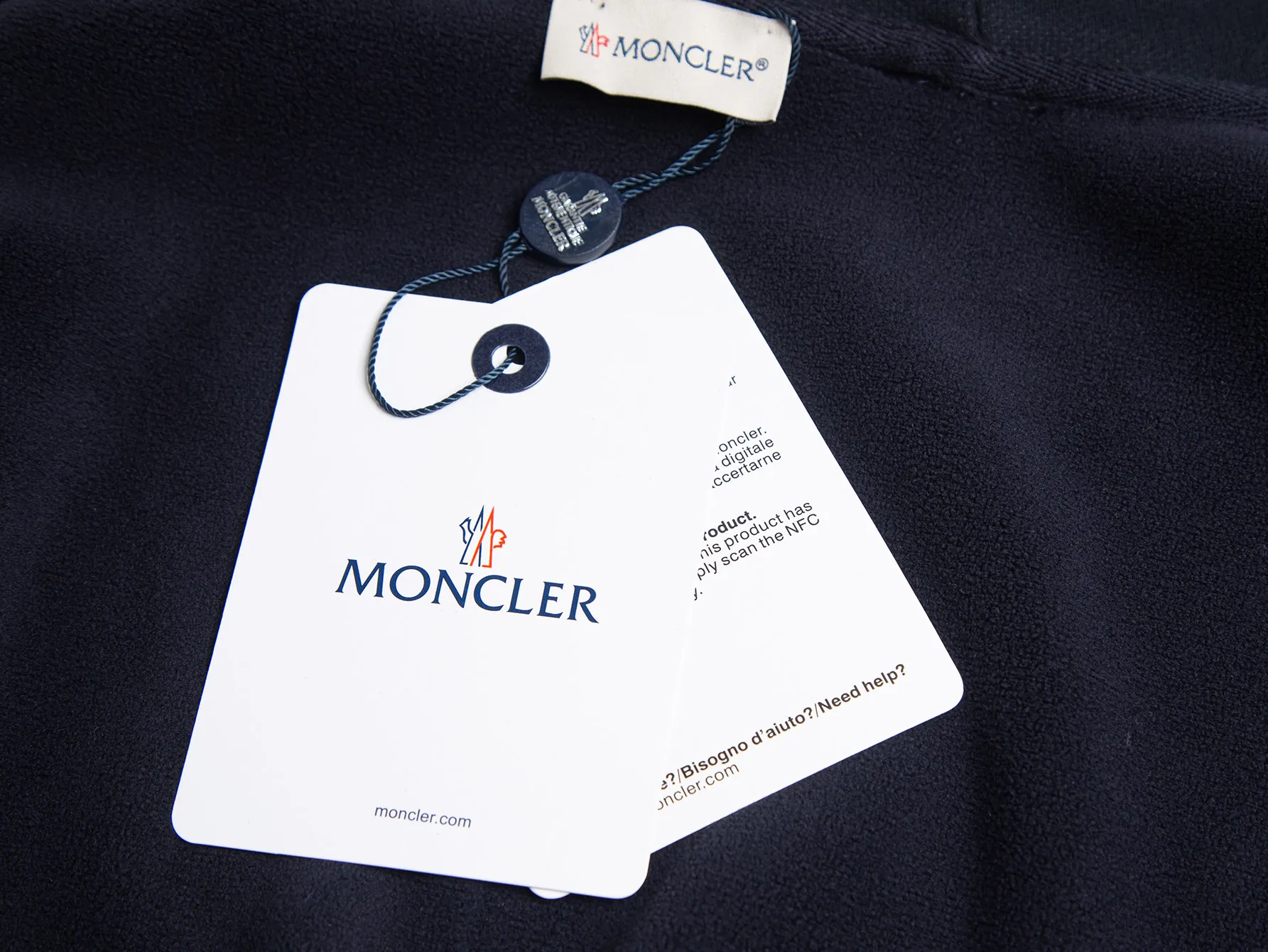 💰Coat 205, trousers 170, velvet style, popular recommendation for foreign trade orders - Moncler official website classic style, logo velvet and thickened casual jacket - Made of exclusive custom-made velvet and thickening, threaded in the same vat, custom-made accessories are complete, exclusive quality difference currency, welcome to compare -Color: black royal blue -Size: M L XL XXL