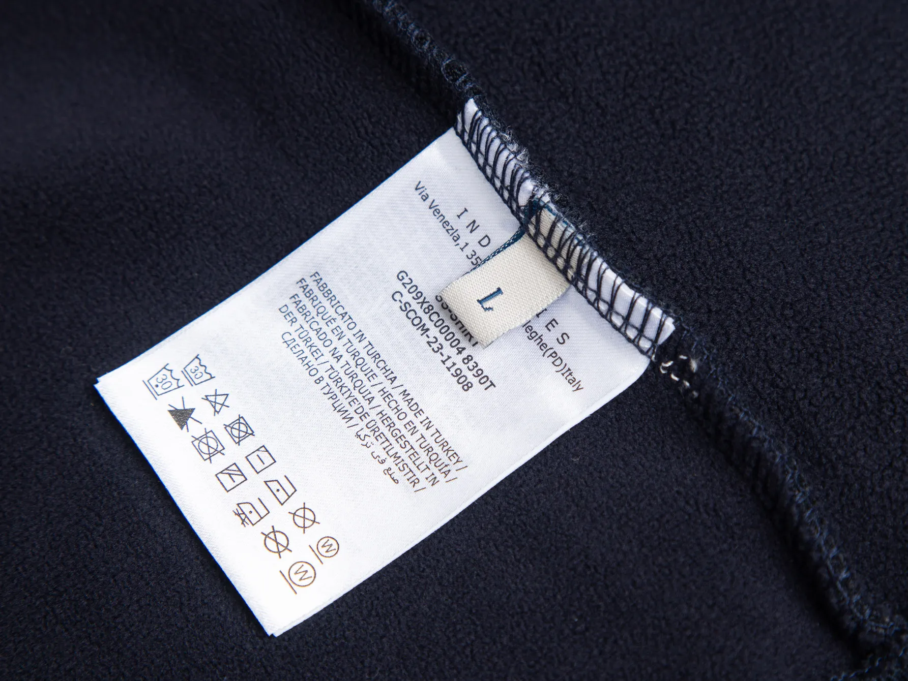 💰Coat 205, trousers 170, velvet style, popular recommendation for foreign trade orders - Moncler official website classic style, logo velvet and thickened casual jacket - Made of exclusive custom-made velvet and thickening, threaded in the same vat, custom-made accessories are complete, exclusive quality difference currency, welcome to compare -Color: black royal blue -Size: M L XL XXL
