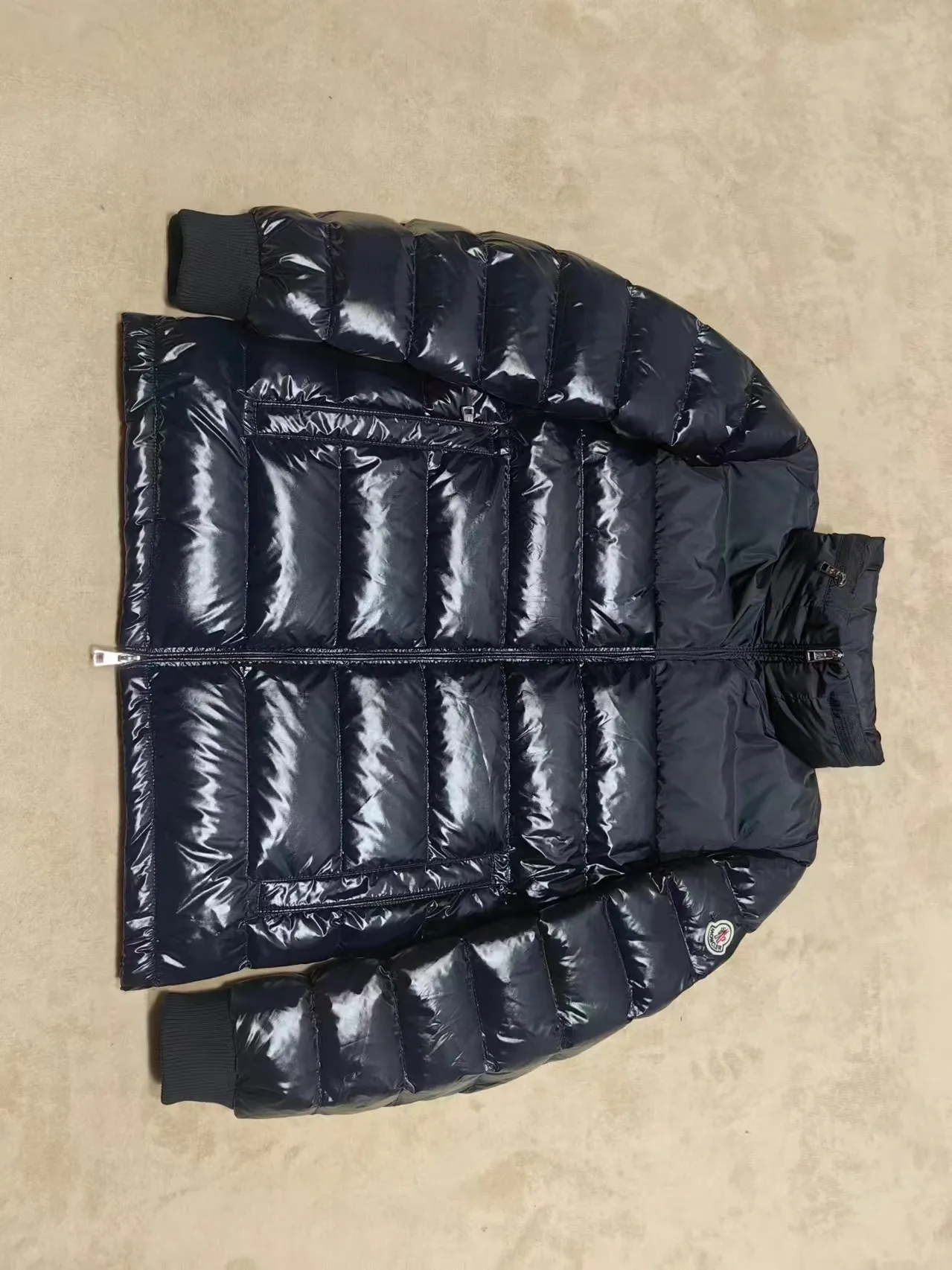 P820 ​​Moncler 2024 Spring and Autumn Men's Thin Stand Collar Down Jacket~