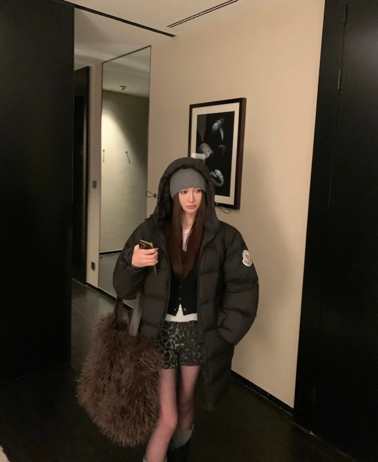 P880 Upper body effect｜Moncler Bosona mid-length large felt badge down jacket. Couple style. Walking duvet. The version is really easy to wear.