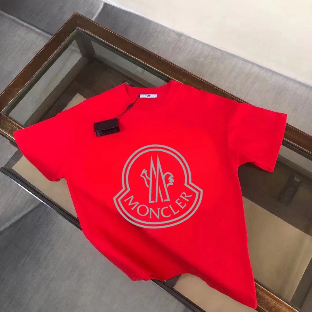 P140 Brand [MONCLER] (Good News for Fat People) original men's casual short-sleeved T-shirt, new product for spring and summer 2025, customized top-notch logo craftsmanship on the chest, matched with the entire details, quality and tailoring design are first-class, customized imported mercerized cotton fabric! Full of style, the color scheme is light and versatile. M-5XL (wear up to 220 pounds)