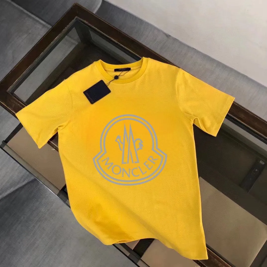 P140 Brand [MONCLER] (Good News for Fat People) original men's casual short-sleeved T-shirt, new product for spring and summer 2025, customized top-notch logo craftsmanship on the chest, matched with the entire details, quality and tailoring design are first-class, customized imported mercerized cotton fabric! Full of style, the color scheme is light and versatile. M-5XL (wear up to 220 pounds)