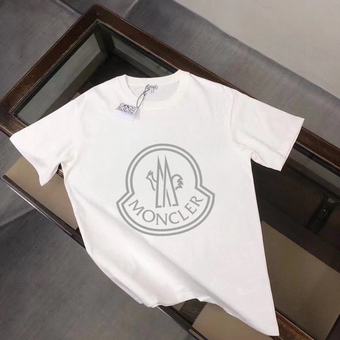 P140 Brand [MONCLER] (Good News for Fat People) original men's casual short-sleeved T-shirt, new product for spring and summer 2025, customized top-notch logo craftsmanship on the chest, matched with the entire details, quality and tailoring design are first-class, customized imported mercerized cotton fabric! Full of style, the color scheme is light and versatile. M-5XL (wear up to 220 pounds)