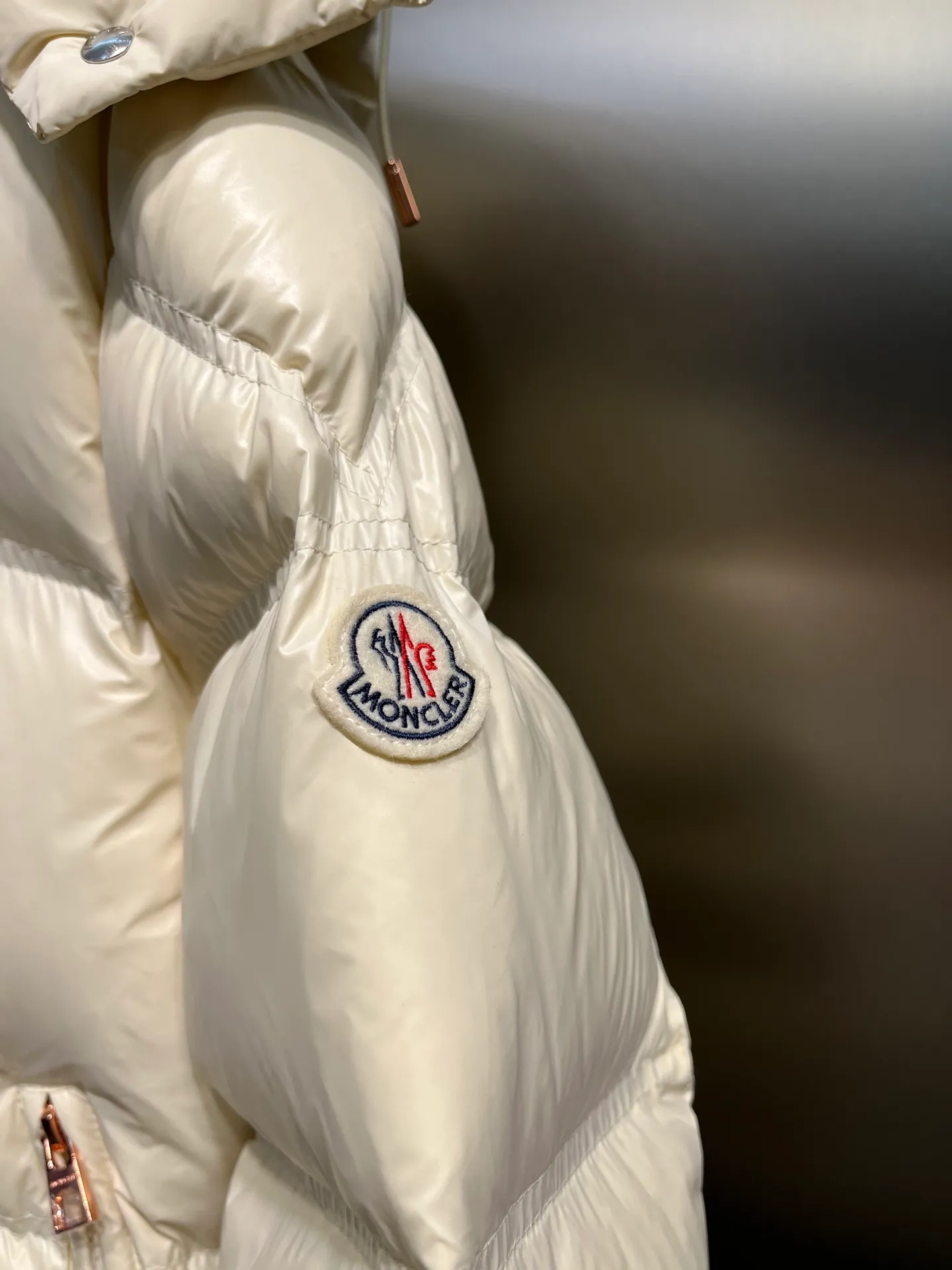 P880 Moncler🌟Moncler