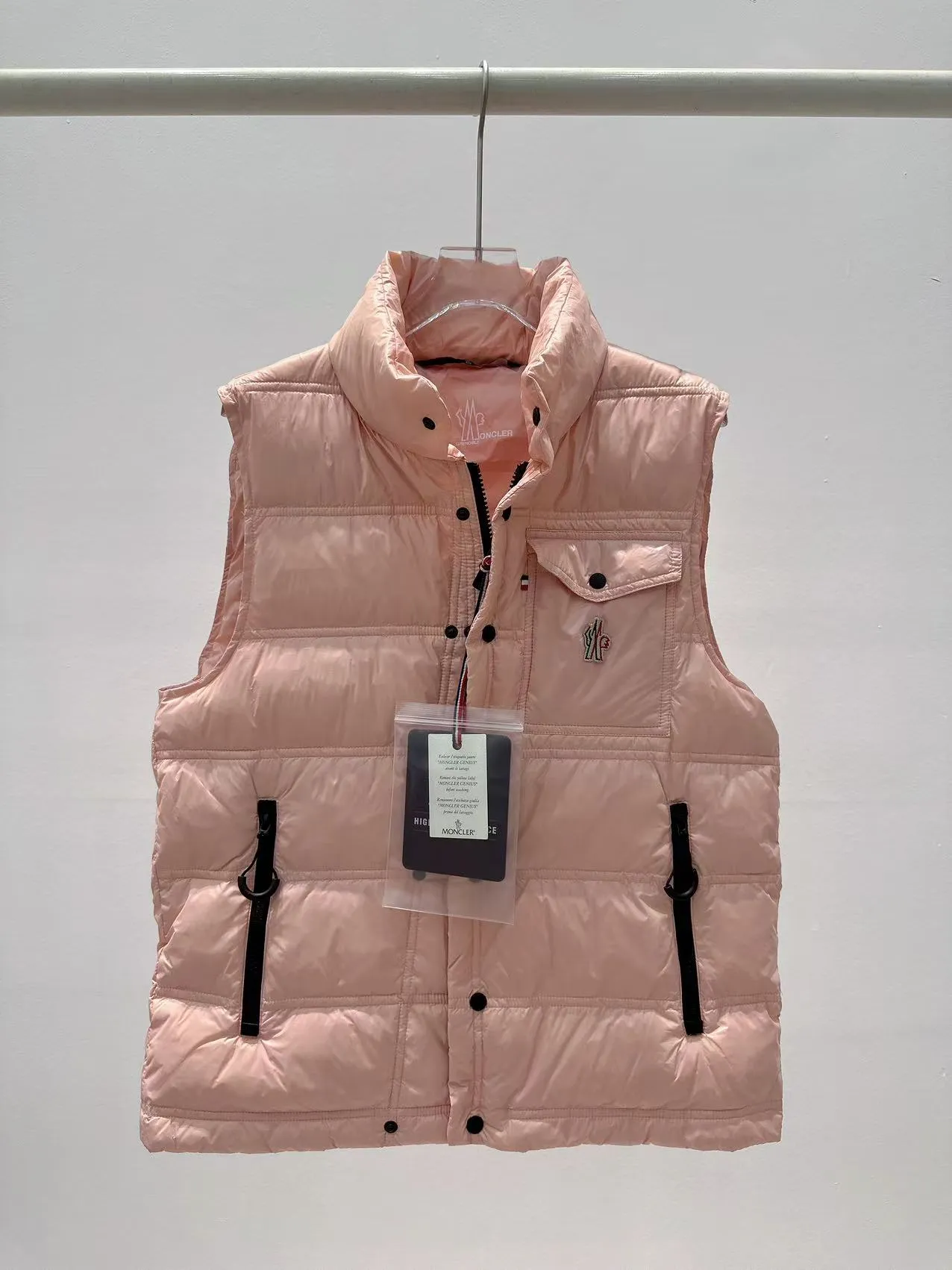 P860 Moncler Nantu 25 New Couple Men's and Women's Same Style Outdoor Series Stand Collar Micro Label Down Vest Color: Black White Pink Size: 0123