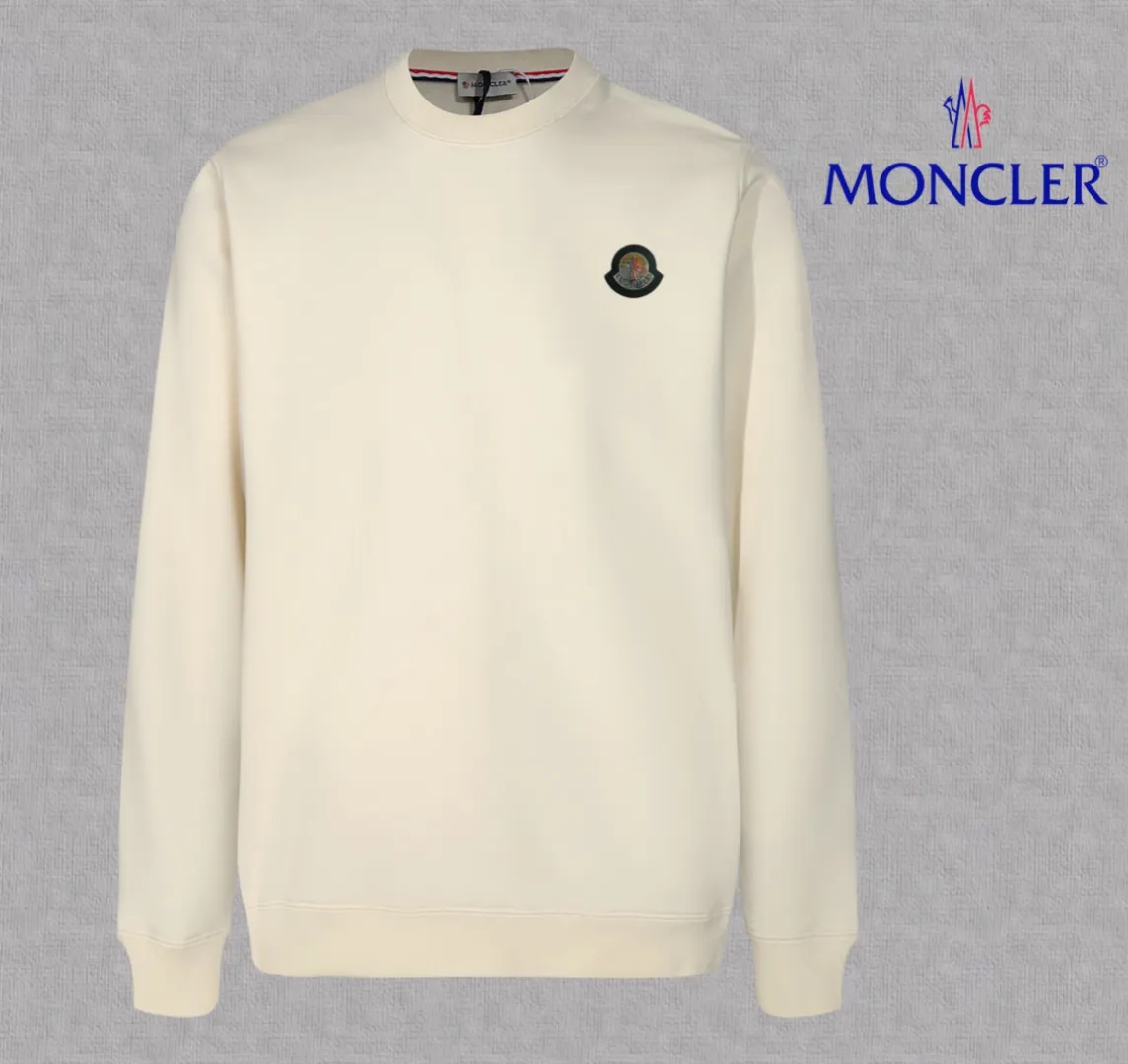 P210 High-version sweatshirt) [Long-term stock] 〖𝐌𝐎𝐍𝐂𝐋𝐄𝐑~Mask〗 Made of 440g heavy-weight fabric. It is different from the market currency. It can be matched with any variety and is properly handsome. 😎The whole dress is made of double waistcoats. The double waistcoats make the whole dress more three-dimensional. Not ordinary factories can do such fine work. 2025 Spring runway version of the T stage, on sale at the counter, round neck terry sweatshirt, high-end double-strand pure cotton, custom-made stretch ribs, dyed in the same vat, complete with three standards, matched with exquisite embroidered LOGO on the chest, simple and advanced, same style for men and women. Color: black, apricot, white, size: S M L XL 2XL
