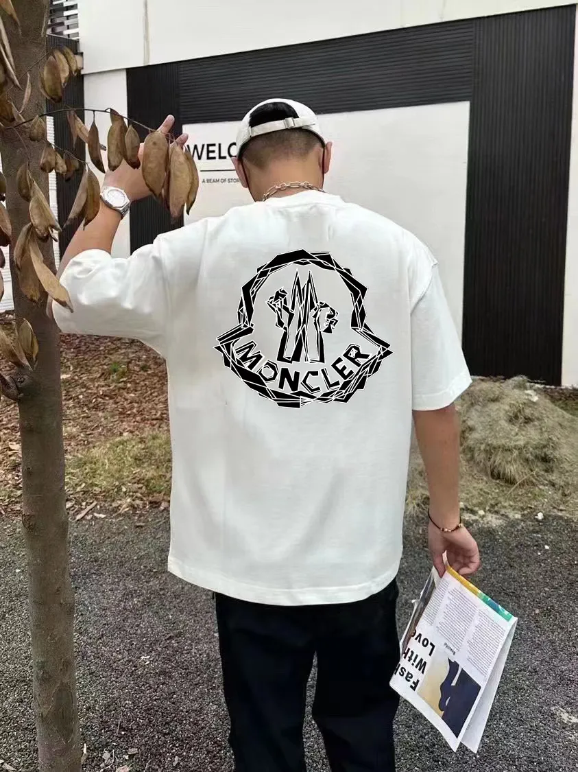 P140 [Moncler] 2025FW short-sleeved T-shirt LOGO printing, high-end 26s double yarn 300g fabric, heavy fabric, custom stretcher rib, same vat and dye, complete three standards, same style for men and women, color: black, white, size: S M L XL 2XL