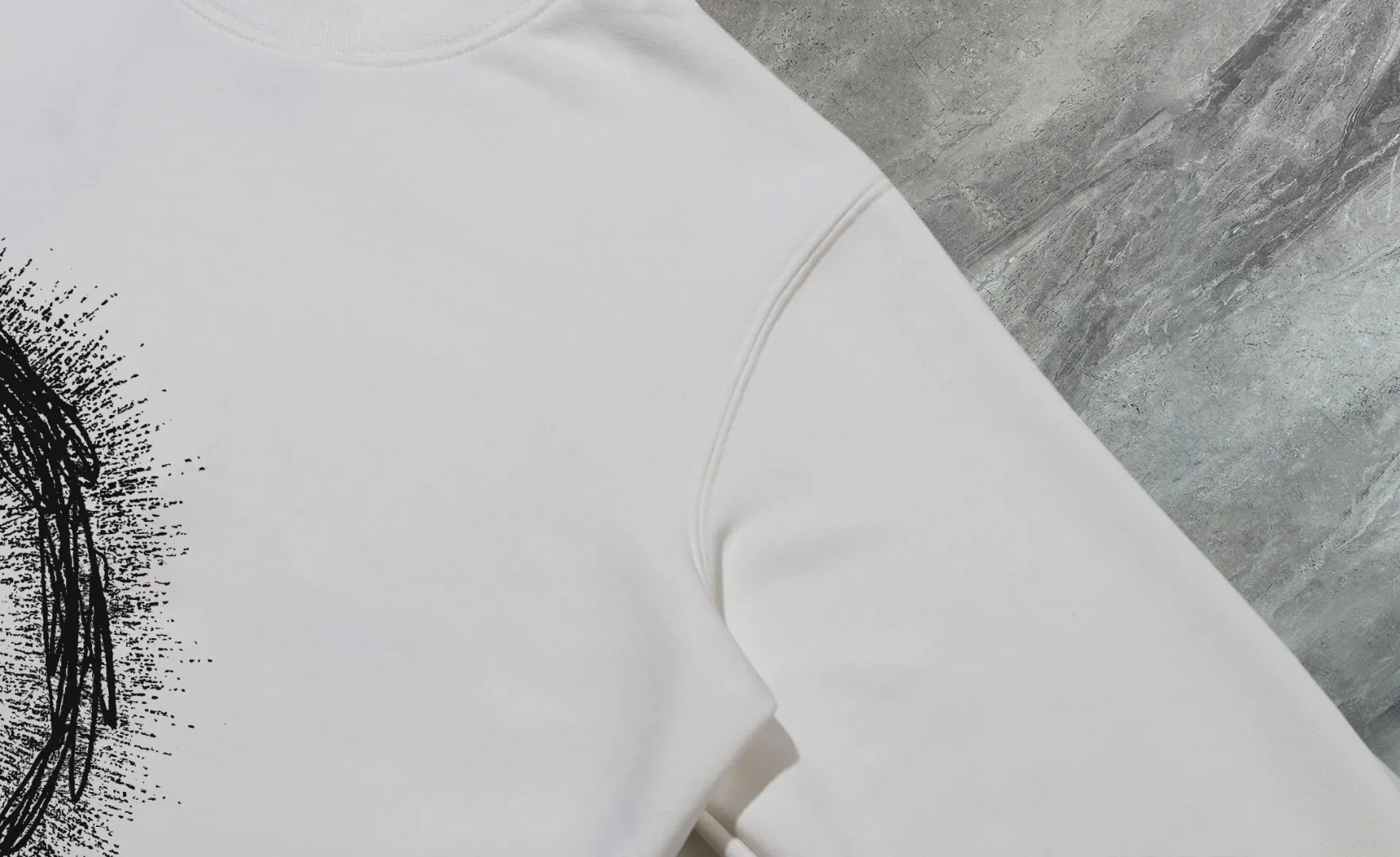 P210 High-version sweatshirt) [Long-term stock] 〖𝐌𝐎𝐍𝐂𝐋𝐄𝐑~Mask〗 Made of 440g heavy-weight fabric. It is different from the market currency. It can be matched with any variety and is properly handsome. 😎The whole dress is made of double waistcoats. The double waistcoats make the whole dress more three-dimensional. Not ordinary factories can do such fine work. 2025 Spring catwalk version of the T stage, on sale at the counter, exquisitely printed round neck terry sweatshirt, high-end double-ply cotton, custom-made stretch ribs, dyed in the same vat, complete with three standards, matched with digital printing patterns and very breathable, same style for men and women, color: black, white, apricot, size: S M L XL 2XL