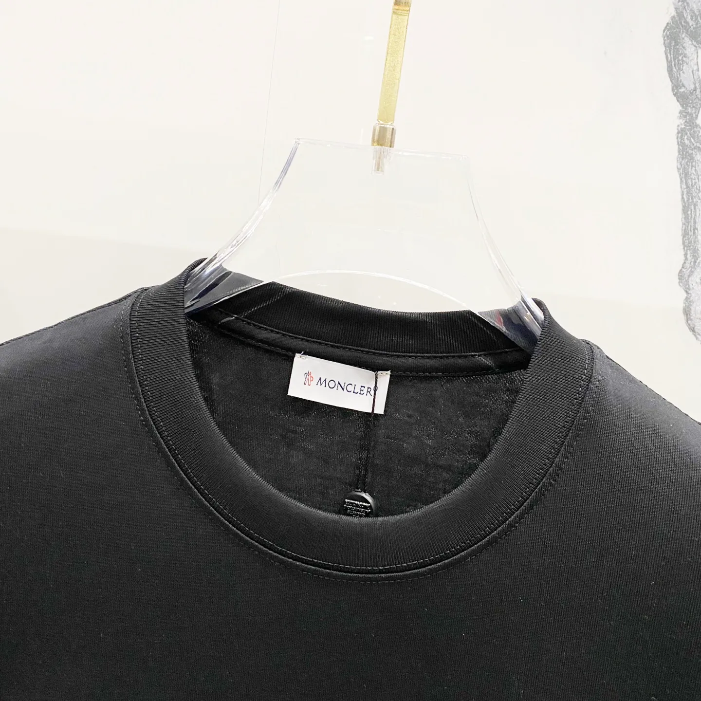 P150 MONCLER/Muzzled 260g round neck short-sleeved T-shirt, brand patch embroidery🪡letter LOGO seal logo, official synchronization, high version, high quality, fashionable personality, versatile trend, pure original quality, original fabric, tag, collar label, washed wheat, complete three labels, color: black, apricot, blue. Size: XS-L