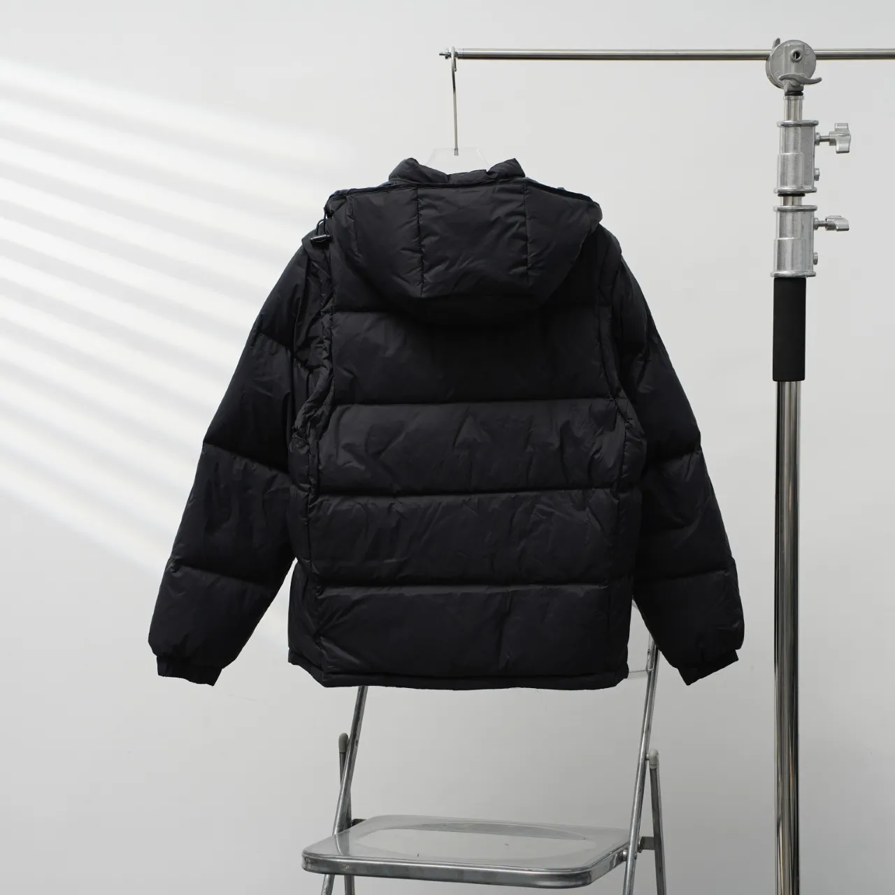 P820 ​​MONCLER丨Muzzled two-in-one detachable sleeves hooded down jacket (sleeves can be removed to make a vest to wear alone) Color: dark blue Size: 1-5