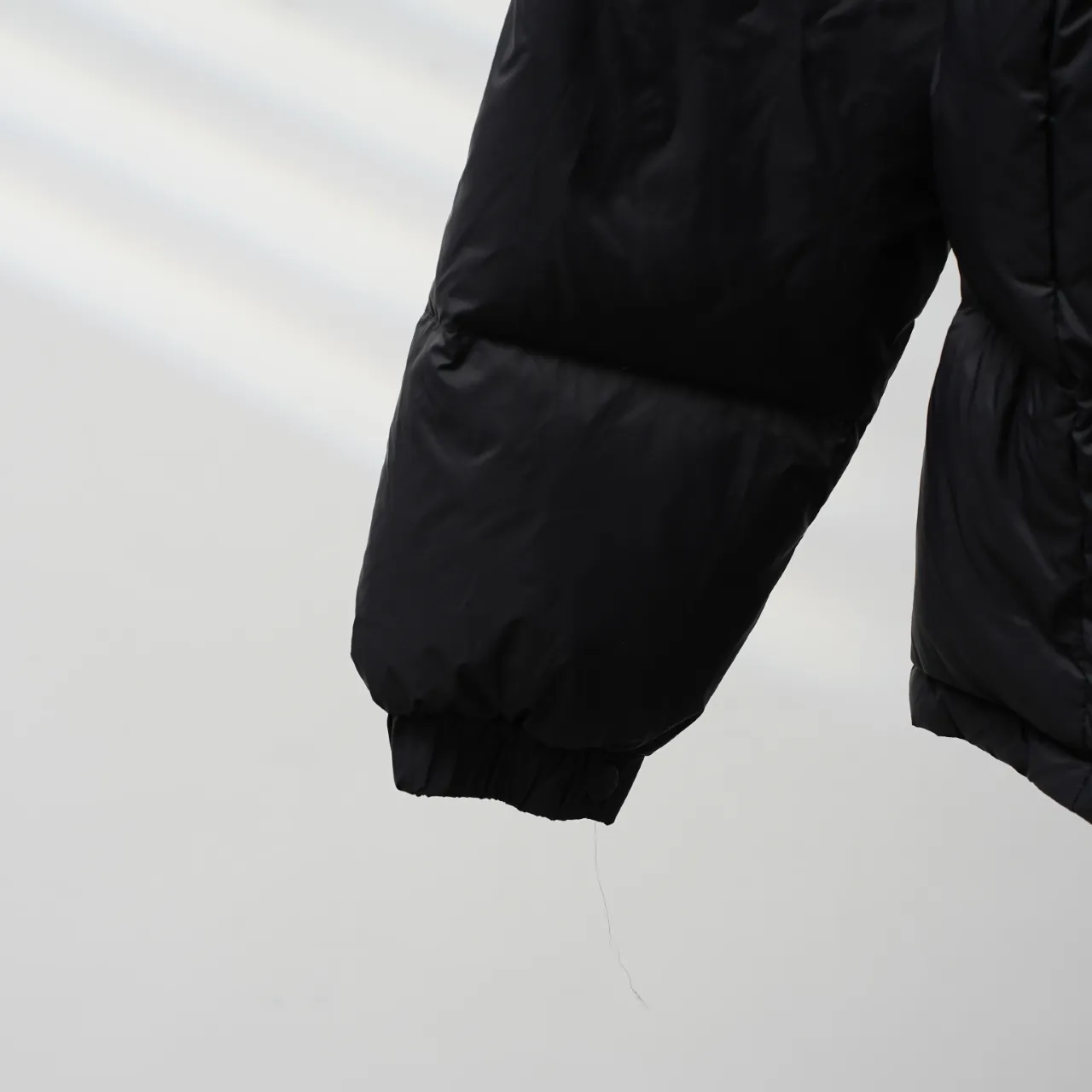 P820 ​​MONCLER丨Muzzled two-in-one detachable sleeves hooded down jacket (sleeves can be removed to make a vest to wear alone) Color: dark blue Size: 1-5