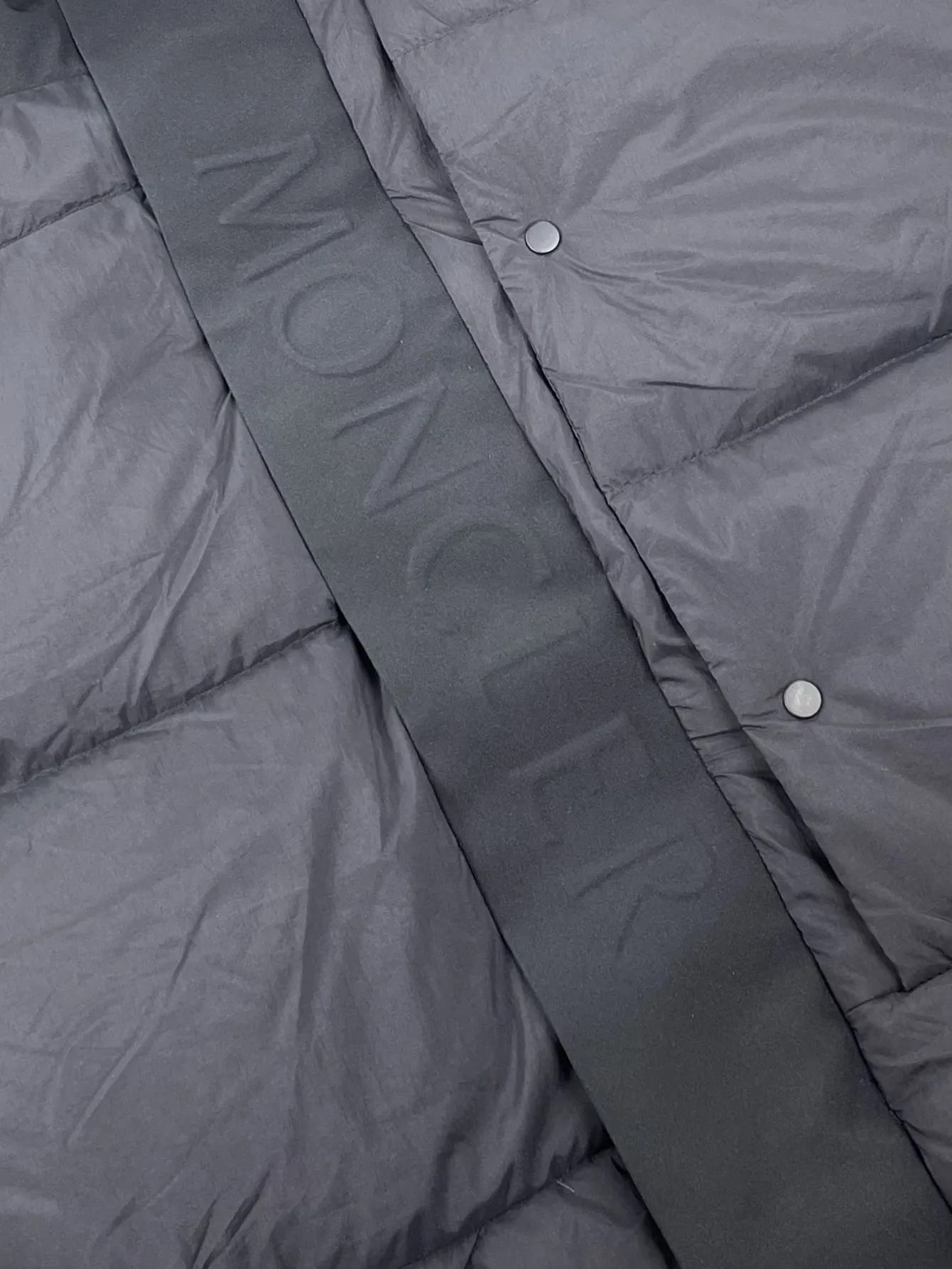 P870 (high version) Moncler-Moncler-25ssMONCLER access control three-dimensional embossed letter down jacket Size:0 1 2 3 4 5