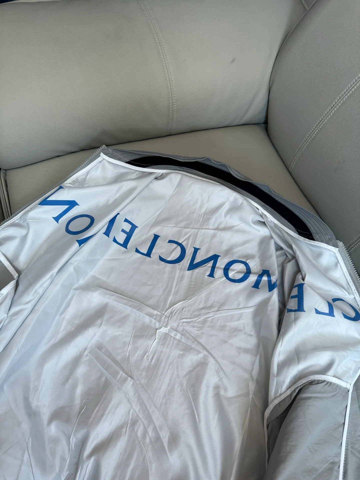P280 Moncler Mouth 2025FW Spring New Thin Windbreaker Size: M-XXL