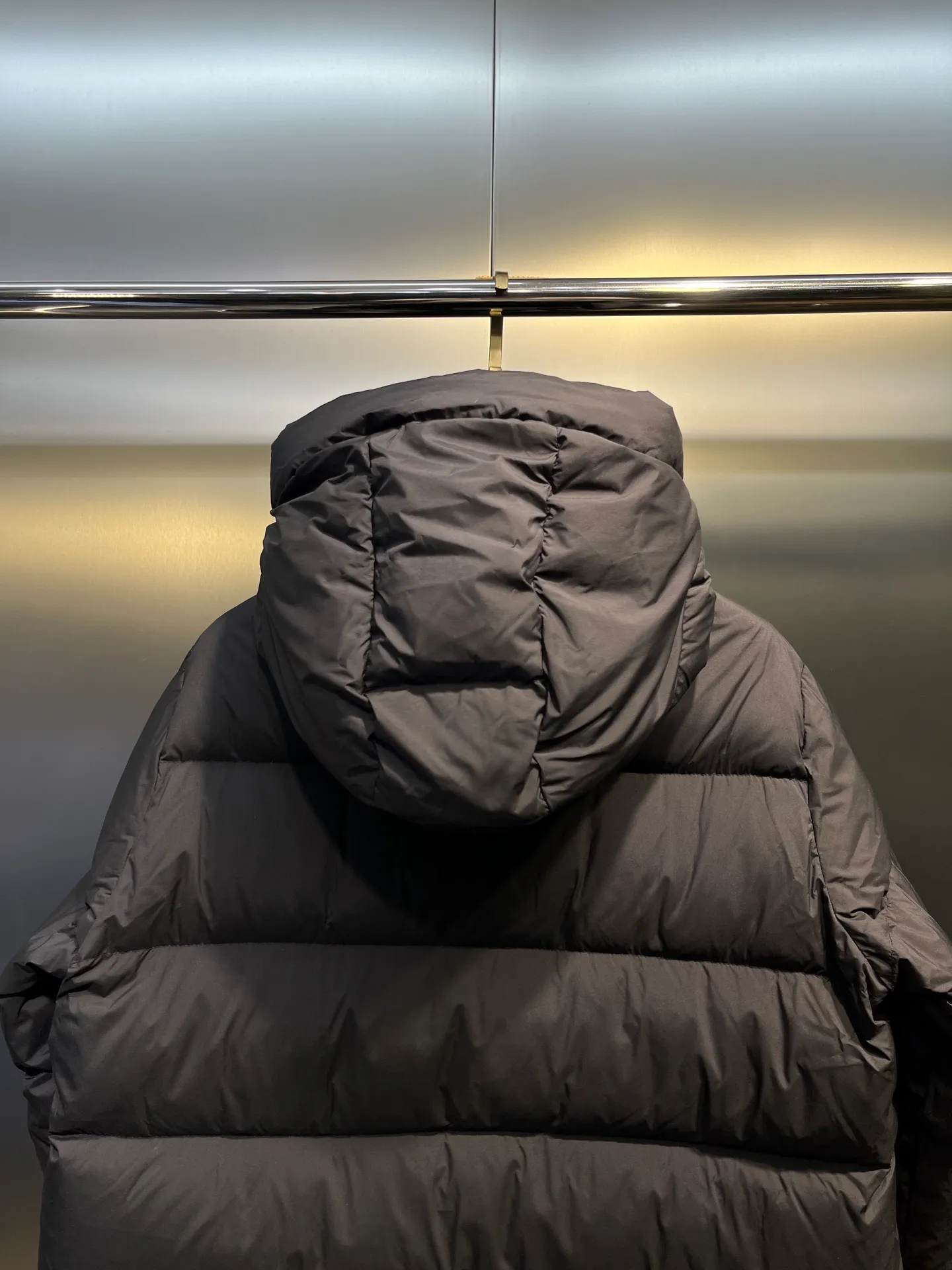 P1120 moncler🌟 Meng Mouth Exclusive Hot Style 2025 Autumn and Winter New Long Down Jacket Original Customized Hardware Accessories All Imported Original Customization Welcome to Compare Absolutely High Quality Made of Top-grade 90 White Duck Down Super Soft Filled with Fluffy and Full Super Heavy Workmanship Fabrics with Excellent Workmanship Perfect Version Note The Fabric is Super Comfortable Exclusive Model Non-Market Goods Uniform Sizes for Men and Women Size: 12345