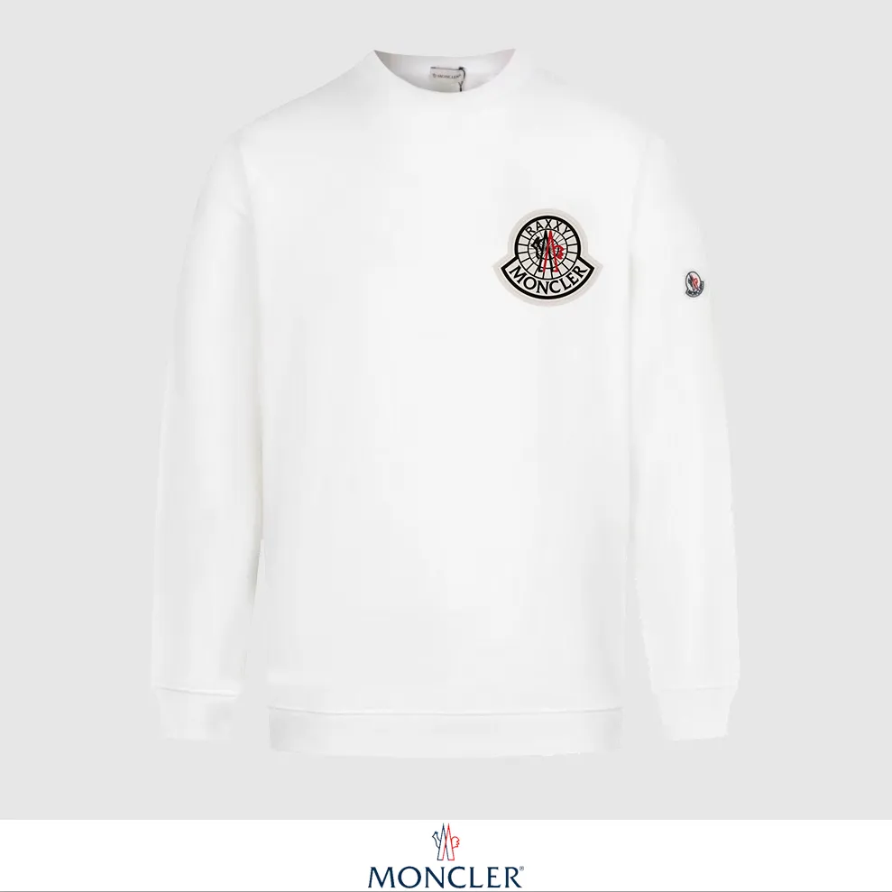 P240 Recommend the most popular Moncler masked 380g printed terry crew neck sweatshirt. Breathable pure cotton fabric. The texture is very soft and comfortable. No shrinkage, no deformation, no pilling). Original customized accessories. Collar label. Wash mark. Hang tag. Packaging (perfect details). Color: White. Black. Size: XS S M L.