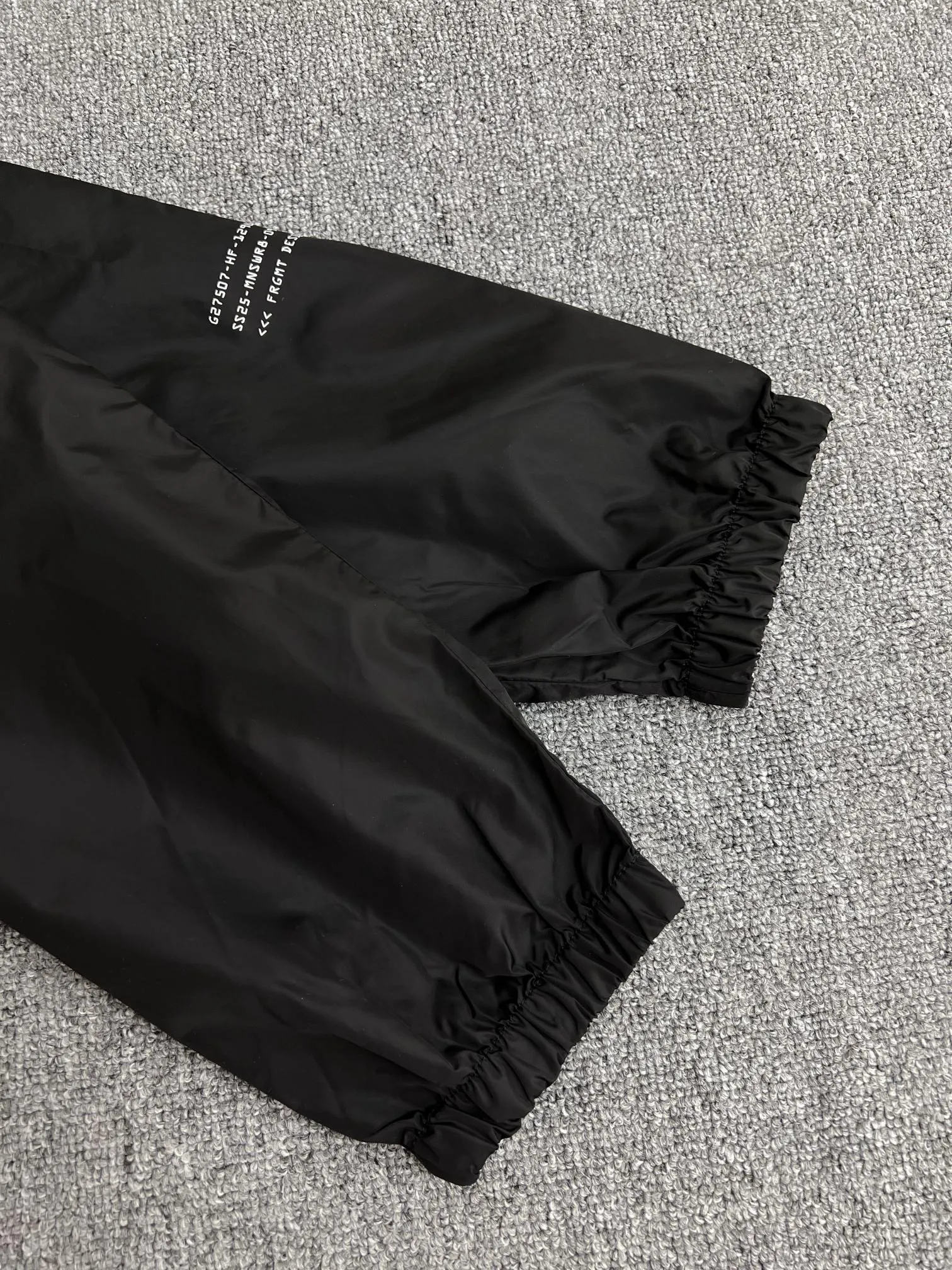 P520 Moncler Hiroshi Fujiwara co-branded flight jacket 1/2/3/4