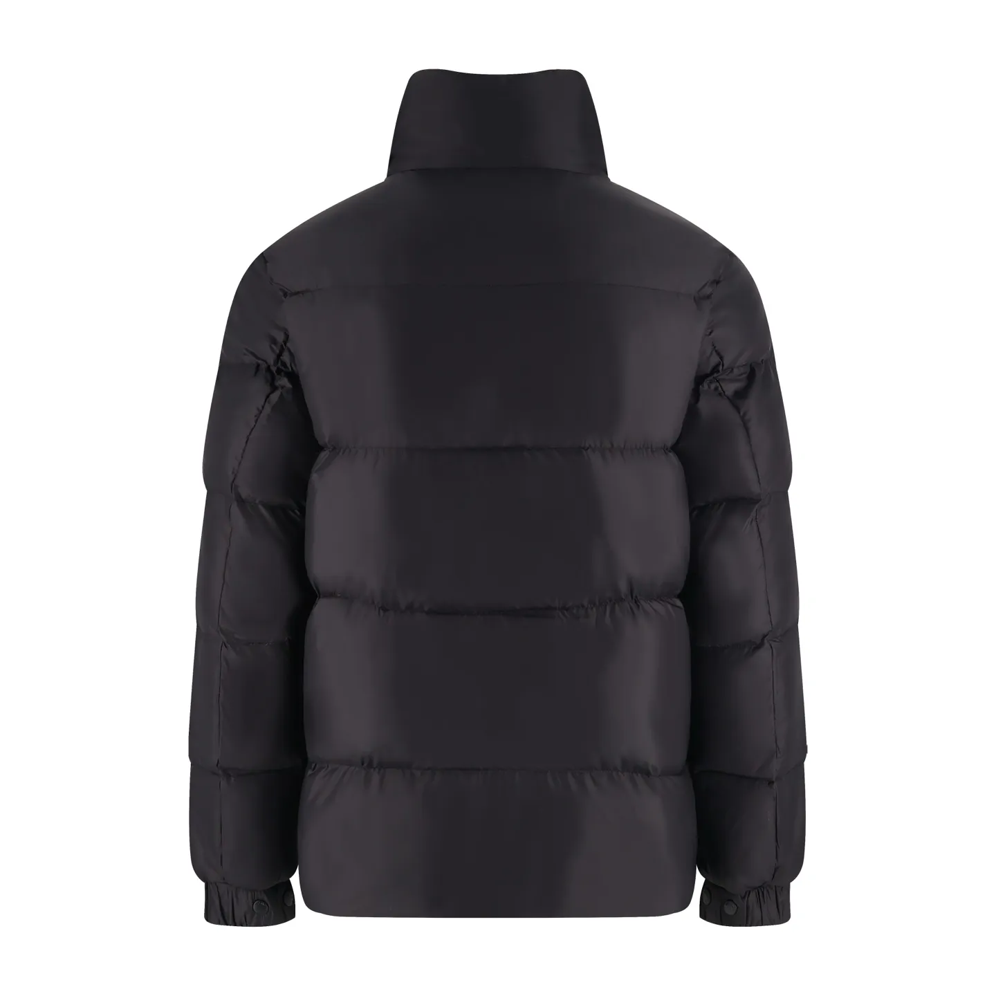 P1100 Moncler Citala Series Logo Patch Stand Collar Down Jacket (Black) The latest national standard 90 white duck down, each piece has a down filling capacity of more than 300g. The fabric is made of nylon with iconic rectangular quilting. It is made from a large factory. The transparency of the down material is over 800 degrees. After drying and disinfection, it is pollution-free and impurity-free. The down is not damp, not burnt, not brittle, soft and smooth, has good gloss and high fluffiness. The original The material belt test report is all tested in accordance with the national standard. The down raw materials are processed through multiple processes, including rough classification, dust removal, cleaning, drying, drying, and cooling. The entire process complies with the national standard. Glue down is rejected. The latest national standard 90 white duck down does not contain long hair pieces. Large down florets are carefully selected, with high loft and high warmth. The outer body is made of 100% fabric. Nylon, lining 100% nylon, high-density fabric, water-repellent and breathable, effectively prevents drizzle from wetting the lining, soft, breathable and comfortable, anti-velvet technology, prevents velvet, careful craftsmanship, high velvet locking, solves the problem of velvet. Imported organ anti-lint needles are used to effectively prevent high temperature from damaging the fabric. The needle holes are finer, effectively dissipating static electricity and reducing the possibility of lint drilling. Tight sewing, imported sewing equipment, up to 13 stitches per centimeter, hemming and locking velvet, double-thread three-dimensional hemming, snug fit and no velvet running. The anti-drilling velvet fabric tightly locks the down. Special waterproof additives are added during the fabric weaving process to make the fabric water-repellent, making it difficult for rain and snow to invade. The felt embroidery label uses an imported Barudan/Behringer embroidery machine, and the embroidery is clear, delicate, three-dimensional and full. The original label is customized, and the water-washed woven label has corresponding details for each couplet. The internal picture uses rounded corners and stitching. Three complete labels: hangtag, collar label, washable label, mold-making custom hardware, custom-engraved hardware, and sensor chip included. Size:1-2-3-4-5