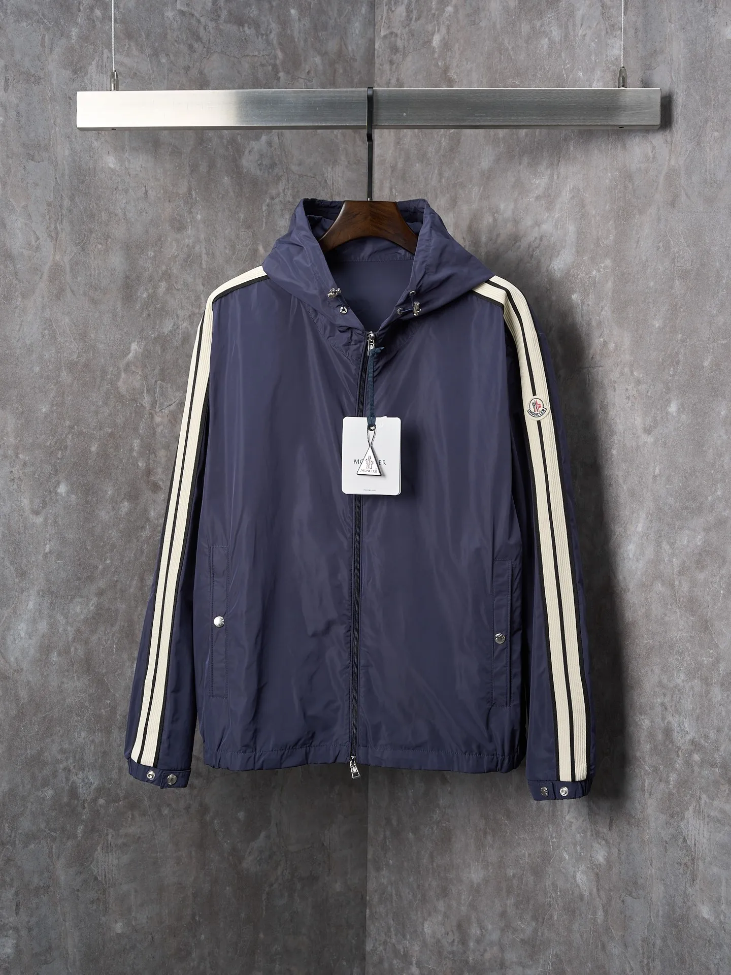 P540 Actual hanging auction] MONCLER/Maskled webbing trimmed light zipper jacket [Ready stock] 1 2 3 4