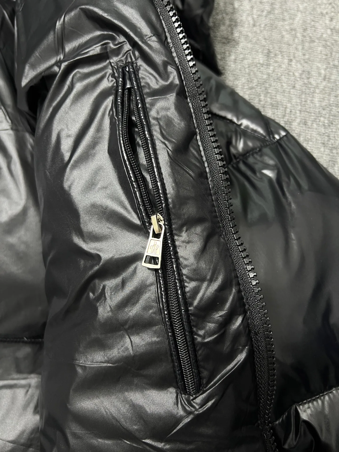 P700 𝑀𝑜𝑛𝑐𝑙𝑒𝑟｜Moushed 𝑀𝑂𝑁𝑇𝐵𝐸𝐿𝐼𝐴𝑅𝐷 🇳🇱Three-color webbing/Moufolded three-color webbing down jacket #08# 𝑆　𝑧𝑒：𝟭# 𝟮# 𝟯# 𝟰# 𝟱# 𝟲# 7#