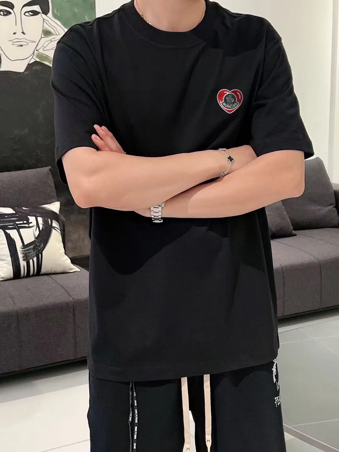 P150 🔥[MONCLER] 2024FW short-sleeved T-shirt, love embroidery technology, high-end 32s double yarn 260g fabric, heavy fabric, custom stretcher rib, same vat and dye, complete three standards, same style for men and women, color: black, white, size: S M L XL XXL