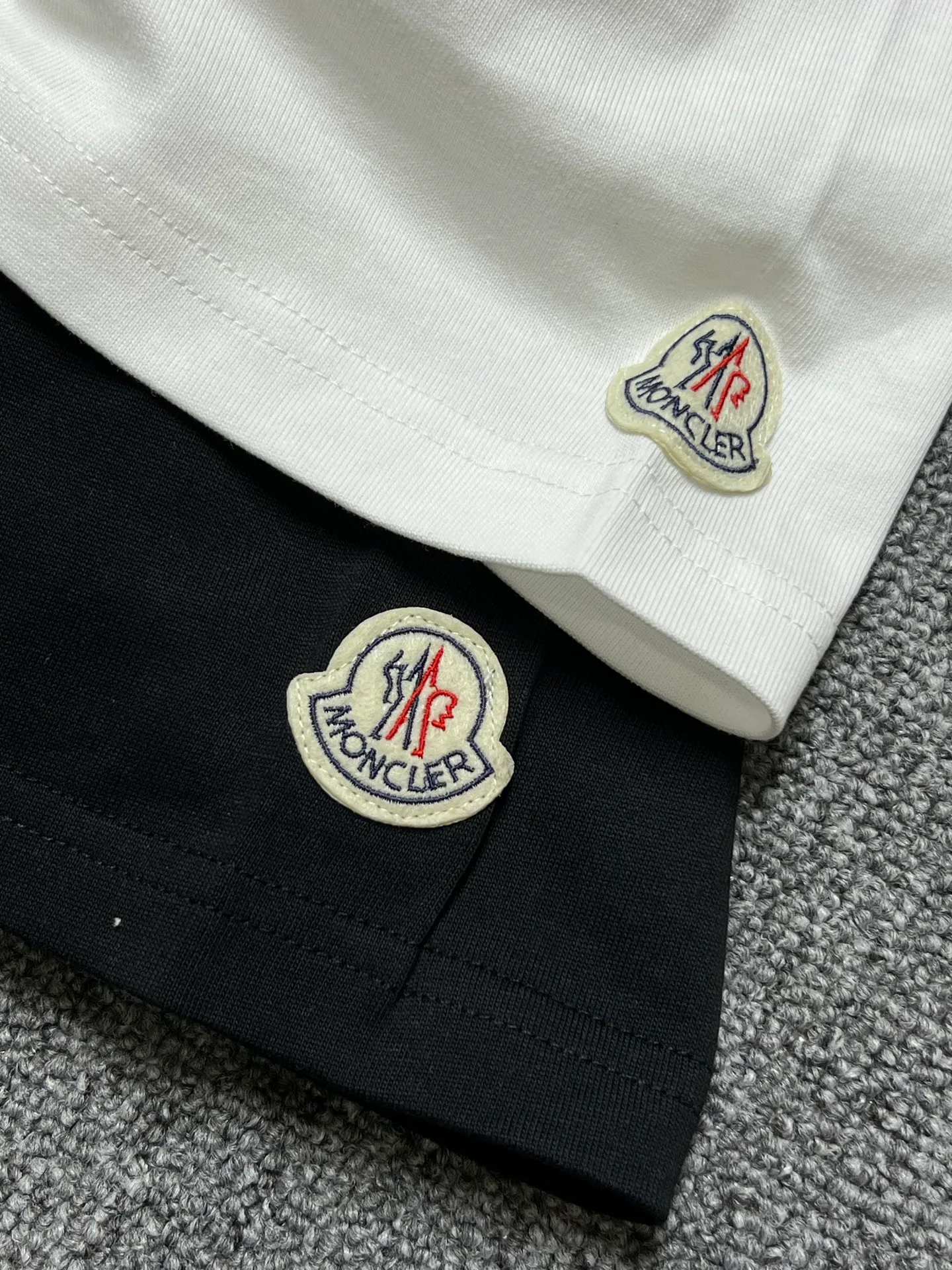P160 MONCLER short-sleeved T-shirt Color: black white Size xs-L a Fabric: 280g