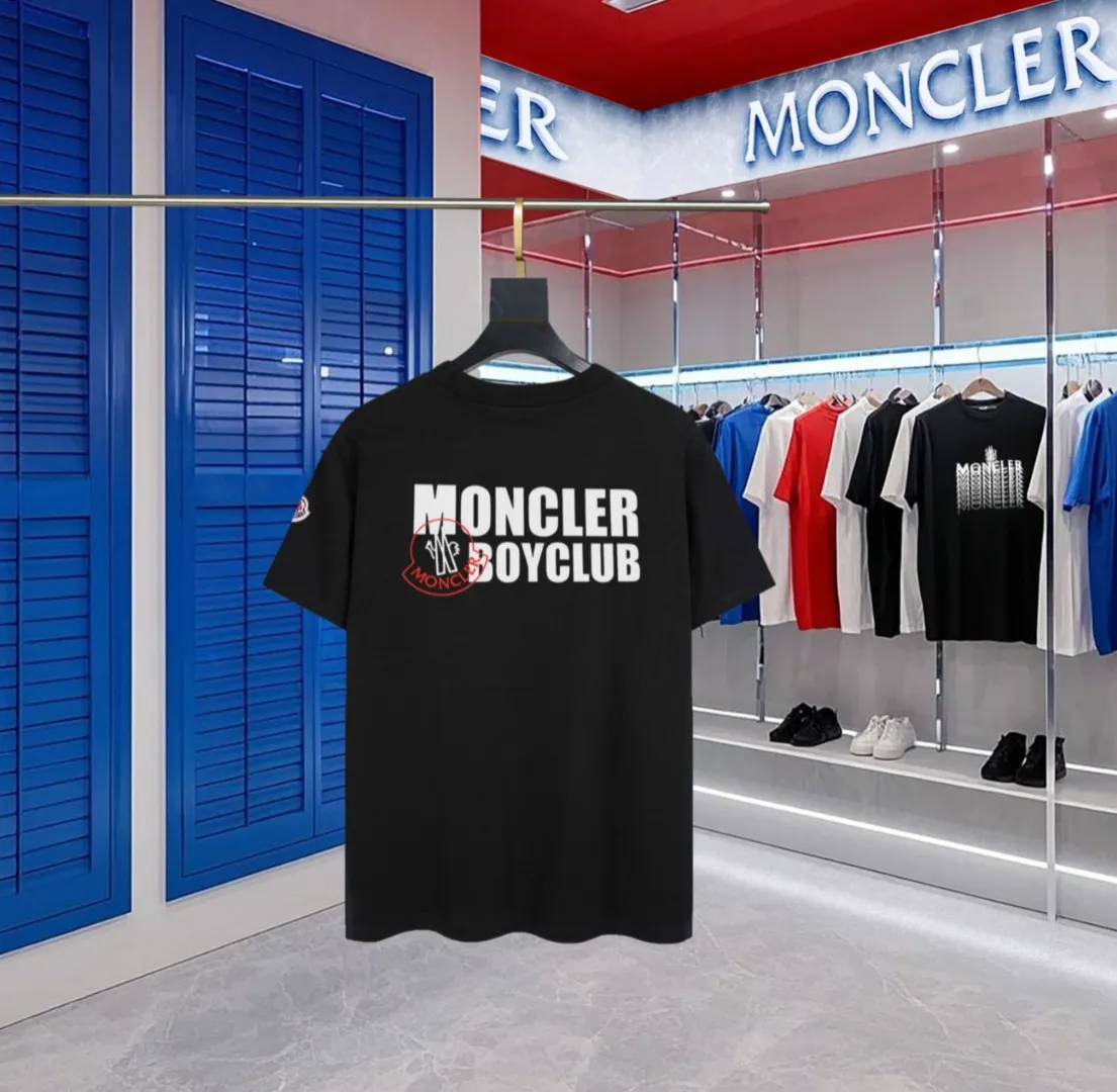 P140 💰Upgraded version "Mobile phone smart sensor ~ NFC chip armband ~ direct access to the official website for anti-counterfeiting" "Moncler ~ Mouth Mouth" 2025 new high-quality round neck short-sleeved T-shirt. The cuffs have imported embroidered labels. Customized dyeing, very comfortable to touch. Super versatile and good-looking short-sleeved. Complete with three labels. Non-market ordinary version. Feel free to compare. Quality is absolutely guaranteed! ‼ First of all, this original fabric is all custom-woven with 32-count double yarn fabric, 250G, and the weight is the same‼ Fine workmanship, double waistcoat method, double waistcoat method, double waistcoat method makes the whole dress more three-dimensional, which is not a craft that ordinary T-shirts can achieve🤪 Size: S-M-L-XL-2XL Color: black, white, apricot, same style for men and women