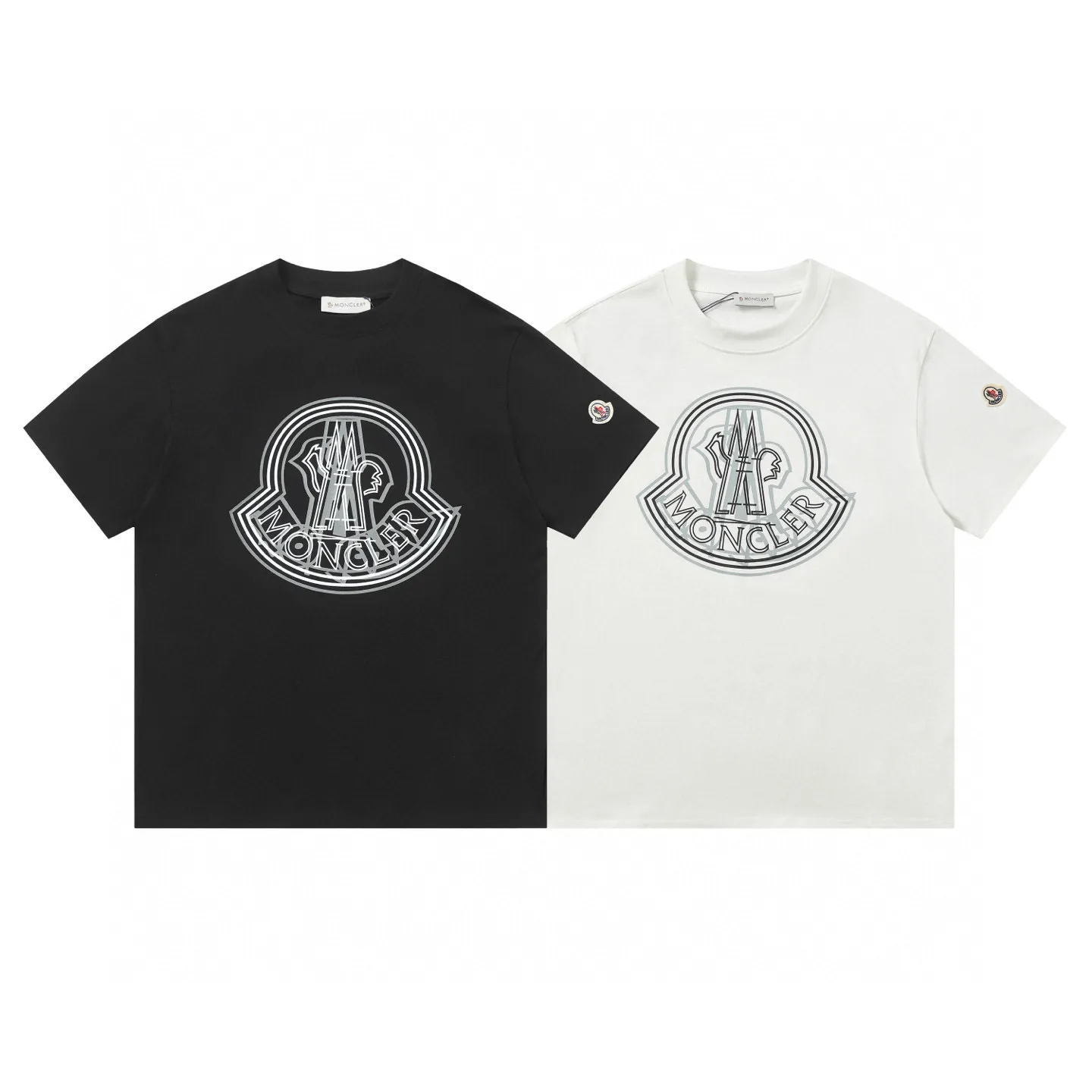 P134 Style No.: 843 〈MONCLER〉The price of the hood is actually quite advantageous. Those who have been to the counters should all know that the price of the hood is not much cheaper than Gucci Burberry. It is just relatively low-key and unwilling to hype. It is a picture that you will buy or not. It has an aloof existence... Exclusively customized 270 grams of 32-count double yarn smooth cotton. The texture is very soft and comfortable. 100% different from the top fabrics in the market (does not shrink, deform, or pill). Matched with 320g 1*1 thread (fabric threads are dyed in the same vat, no color difference, threads are not easy to deform) Color: Black White Size: S-XL